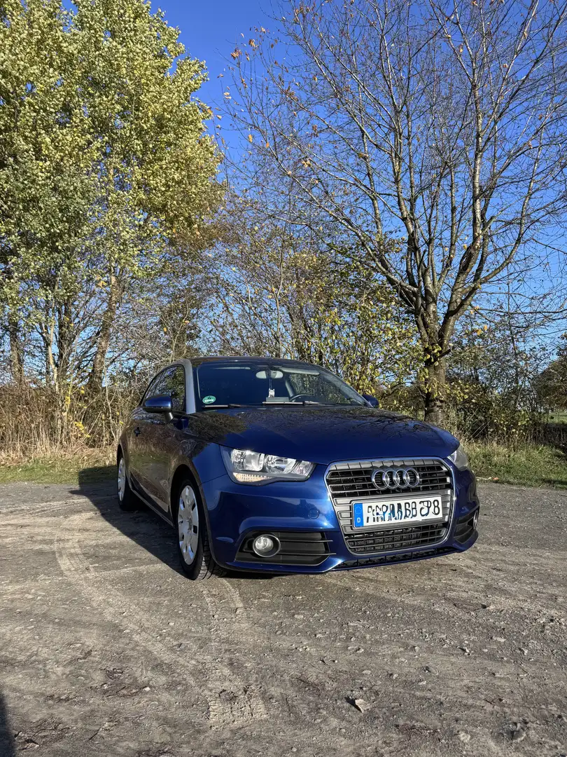 Audi A1 attraction Blau - 2
