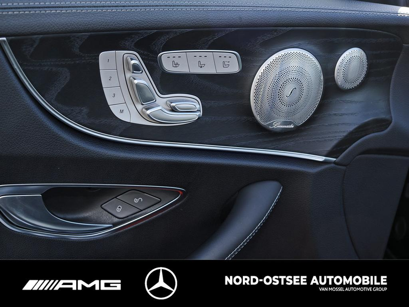 Mercedes-Benz E 53 AMG 4M+ CABRIO STANDHZG 360° NIGHT HUD WIDE — photo 9