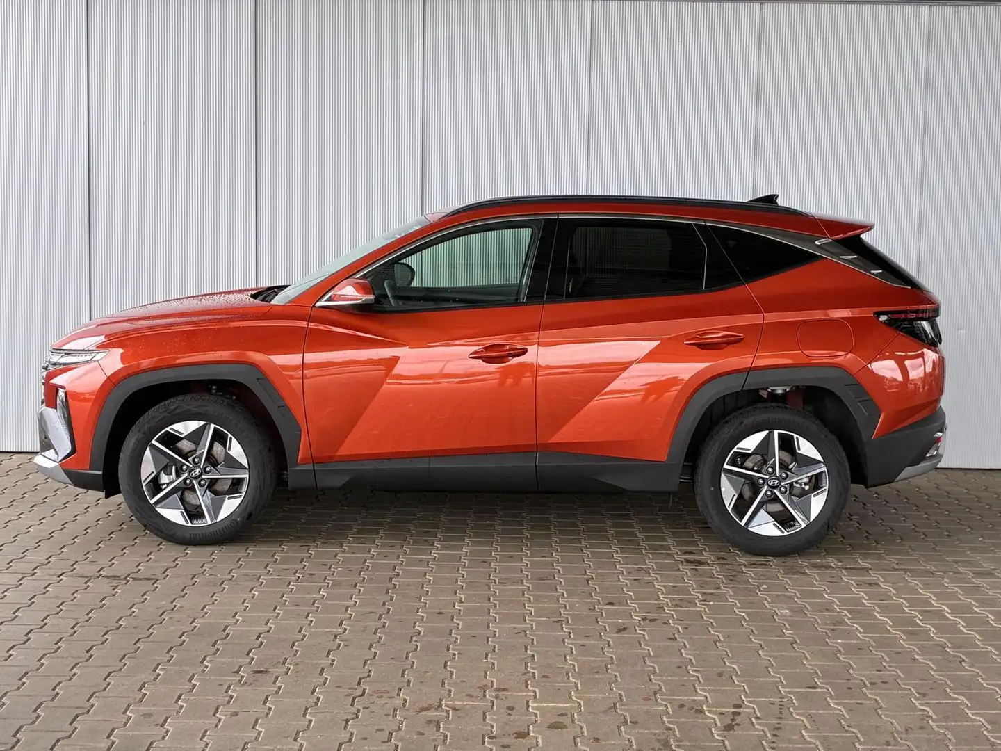 Hyundai TUCSON E-Motion 1.6 T-GDi HEV 2WD / LED ACC 2-Zonen Kl... Orange - 2