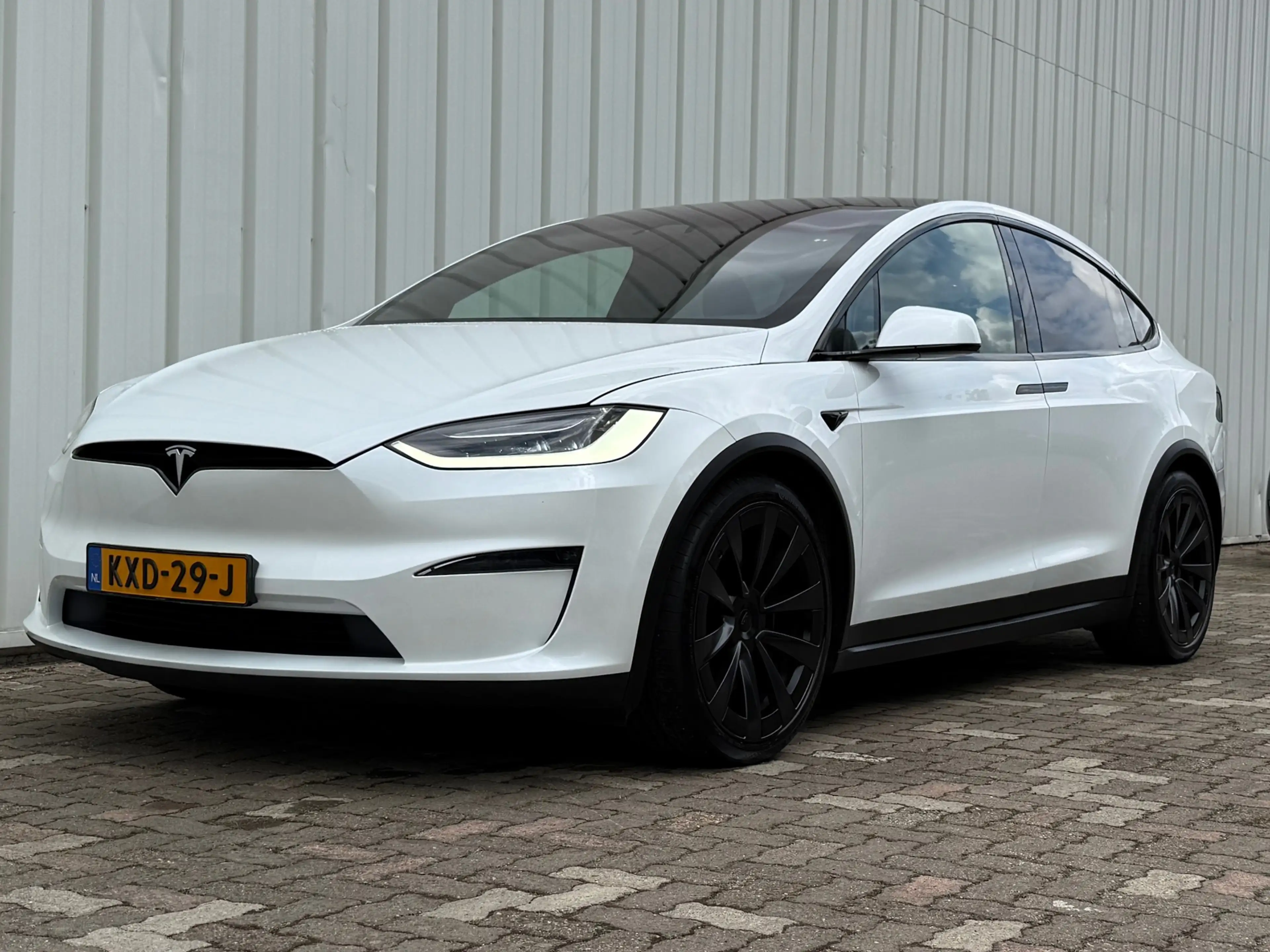 Tesla Model X Dual Motor AWD 7p. 100 kWh Long Range FSD 4.0 — photo 2
