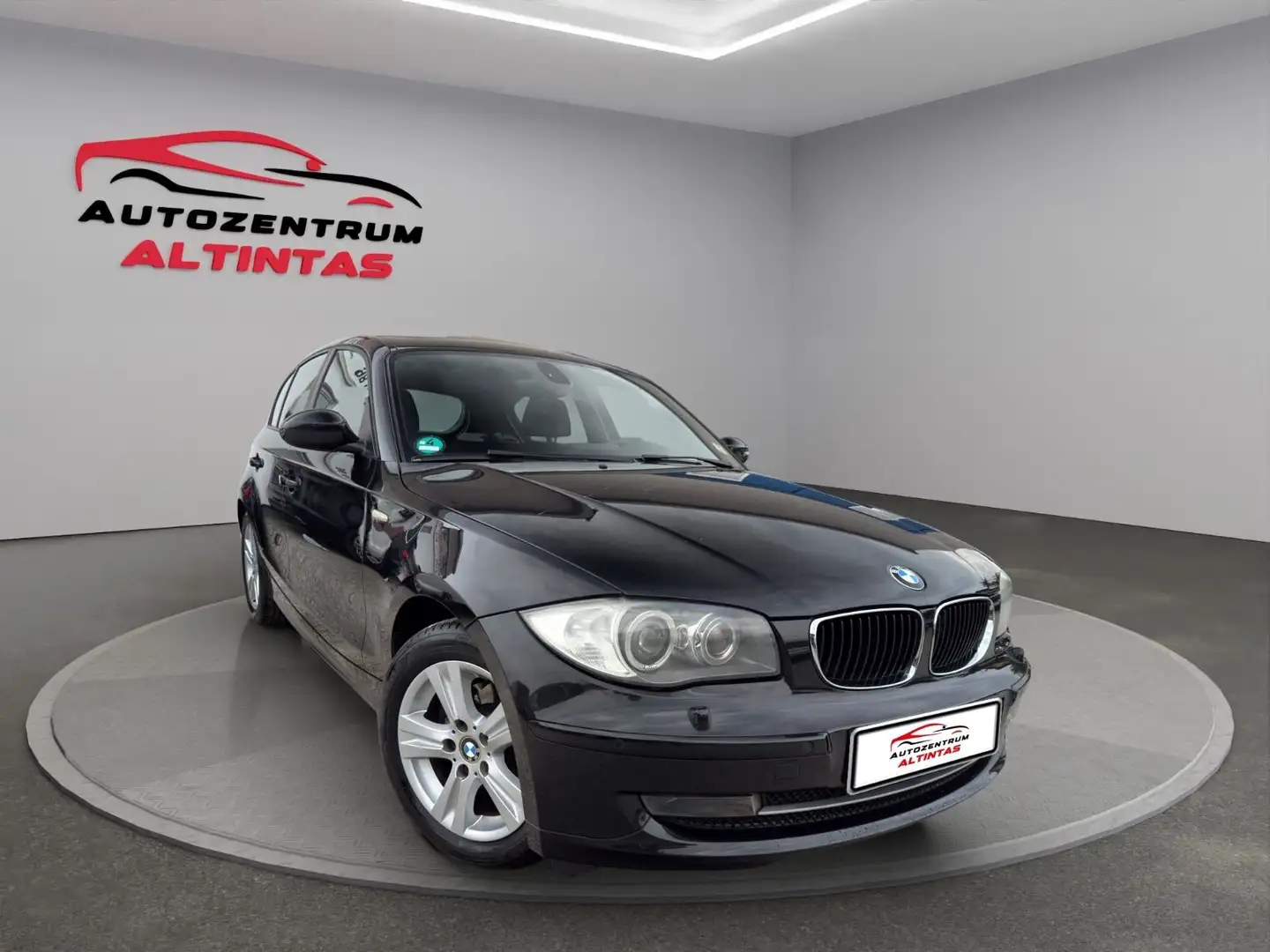 BMW 120 d*KLIMAAUT*NAVI*ESHD*XENON*PDC*MFL*SHZ*TEMP.* Schwarz - 1