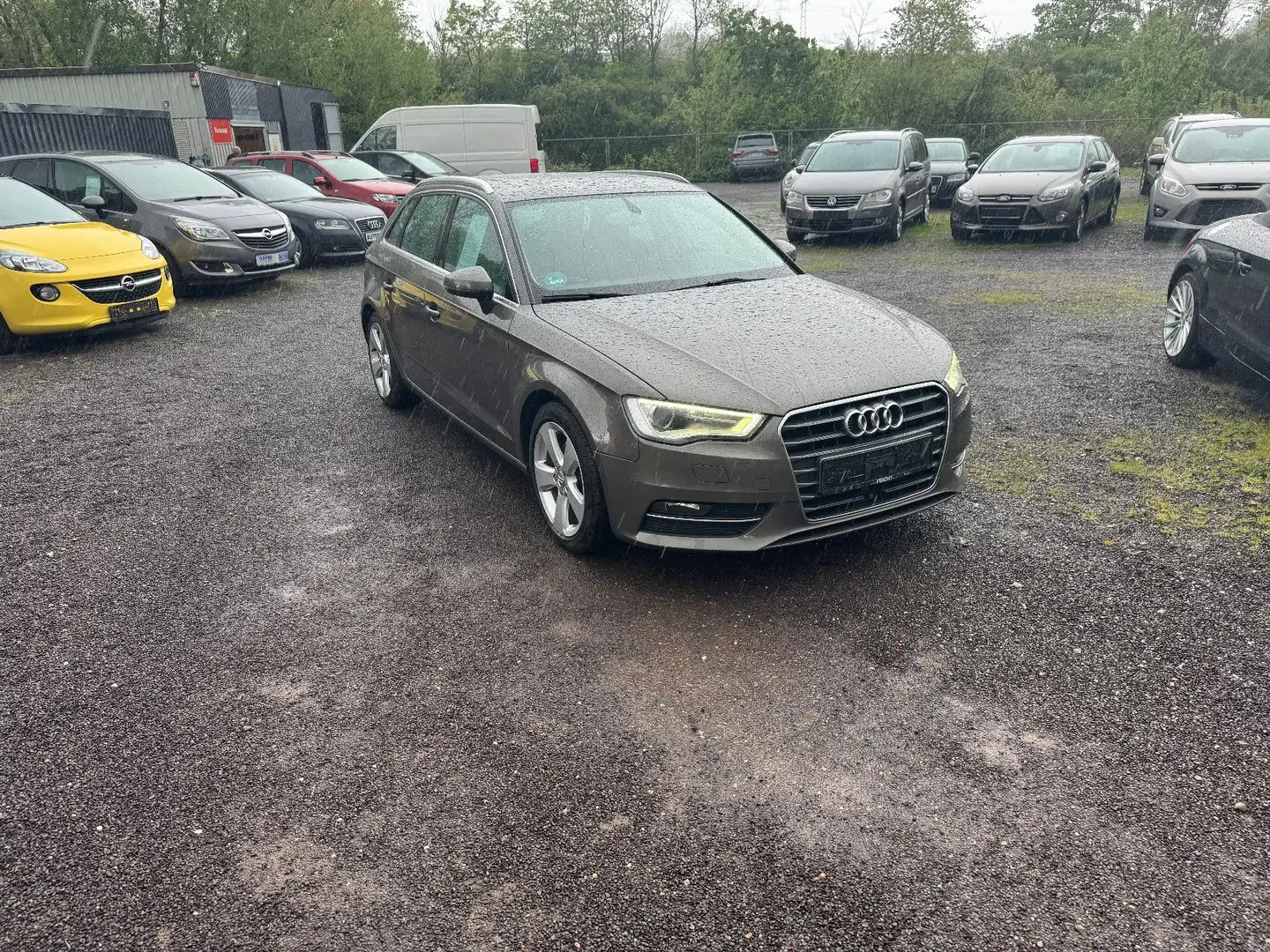 Audi A3 1.8 TFSI Sportback Navi/Xenon/Klima Grau - 1