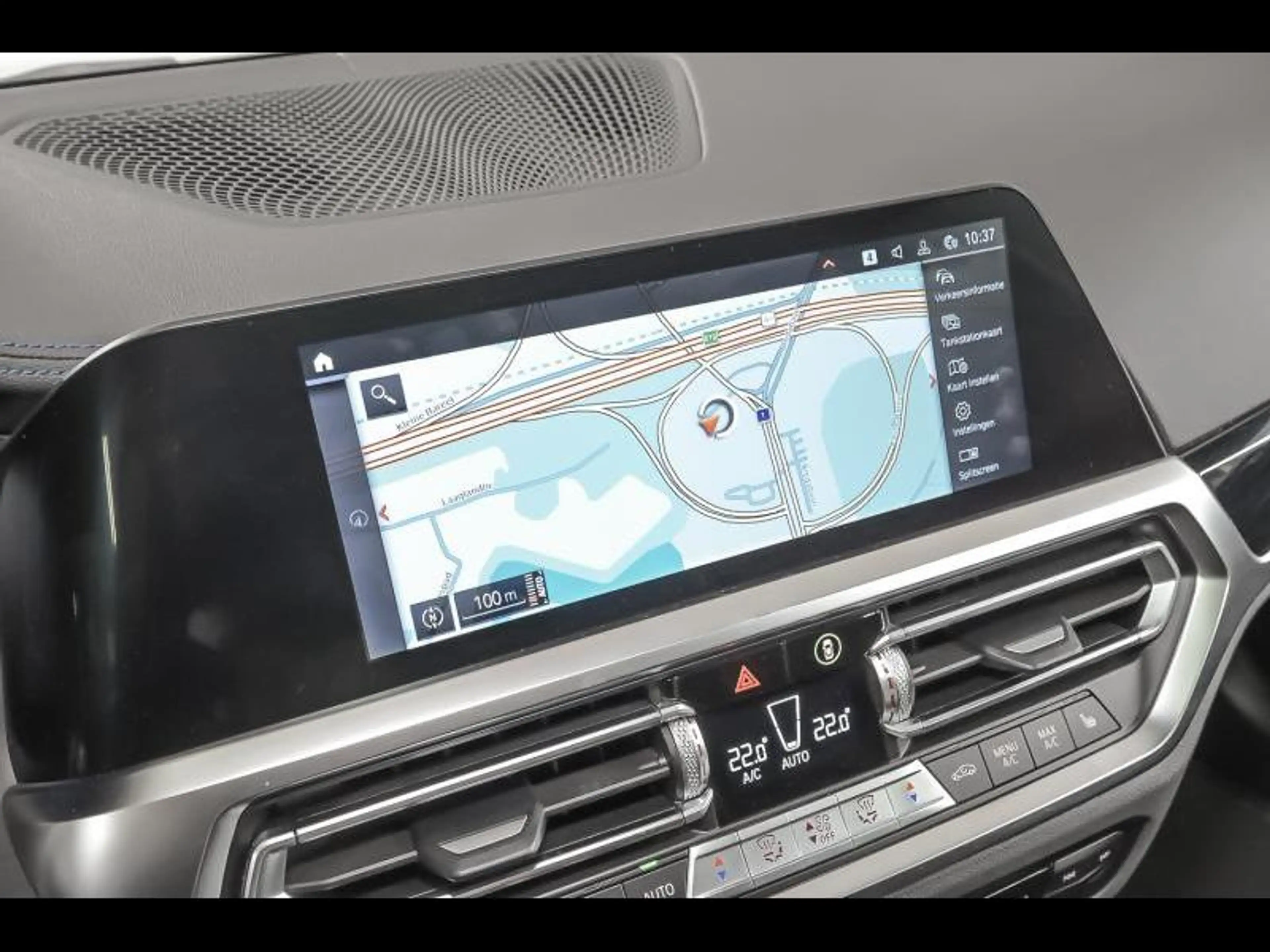 BMW 340 xDrive Touring — photo 14