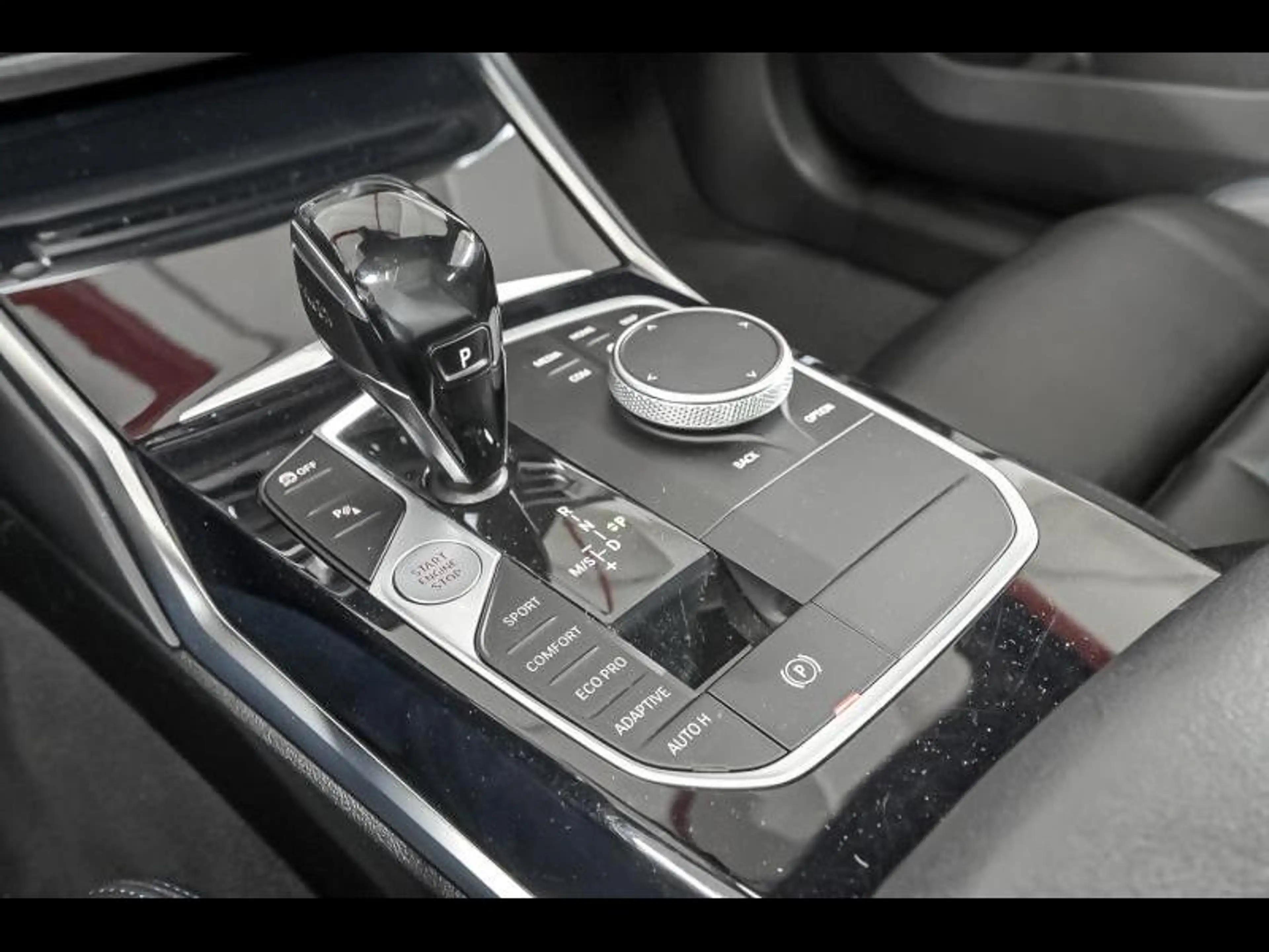 BMW 340 xDrive Touring — photo 11