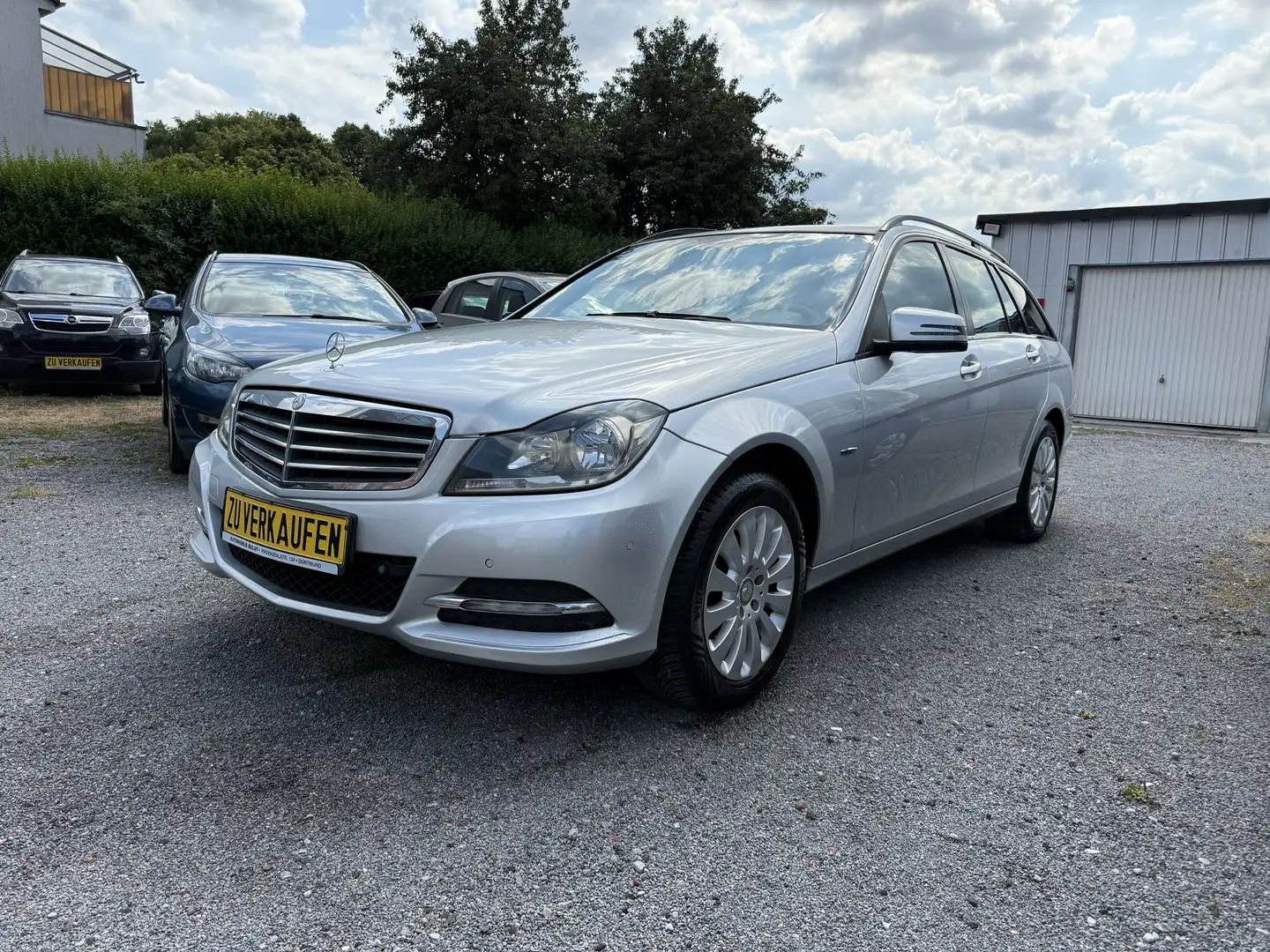 Mercedes-Benz C 180 T BlueEFFICIENCY Elegance Gris - 1