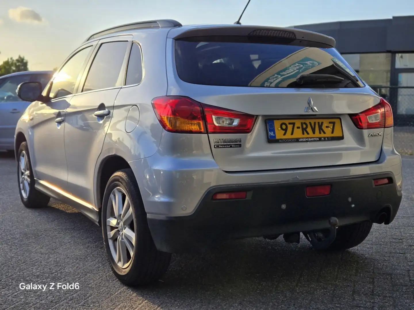 Mitsubishi ASX 1.6 Intense ClearTec Grijs - 2