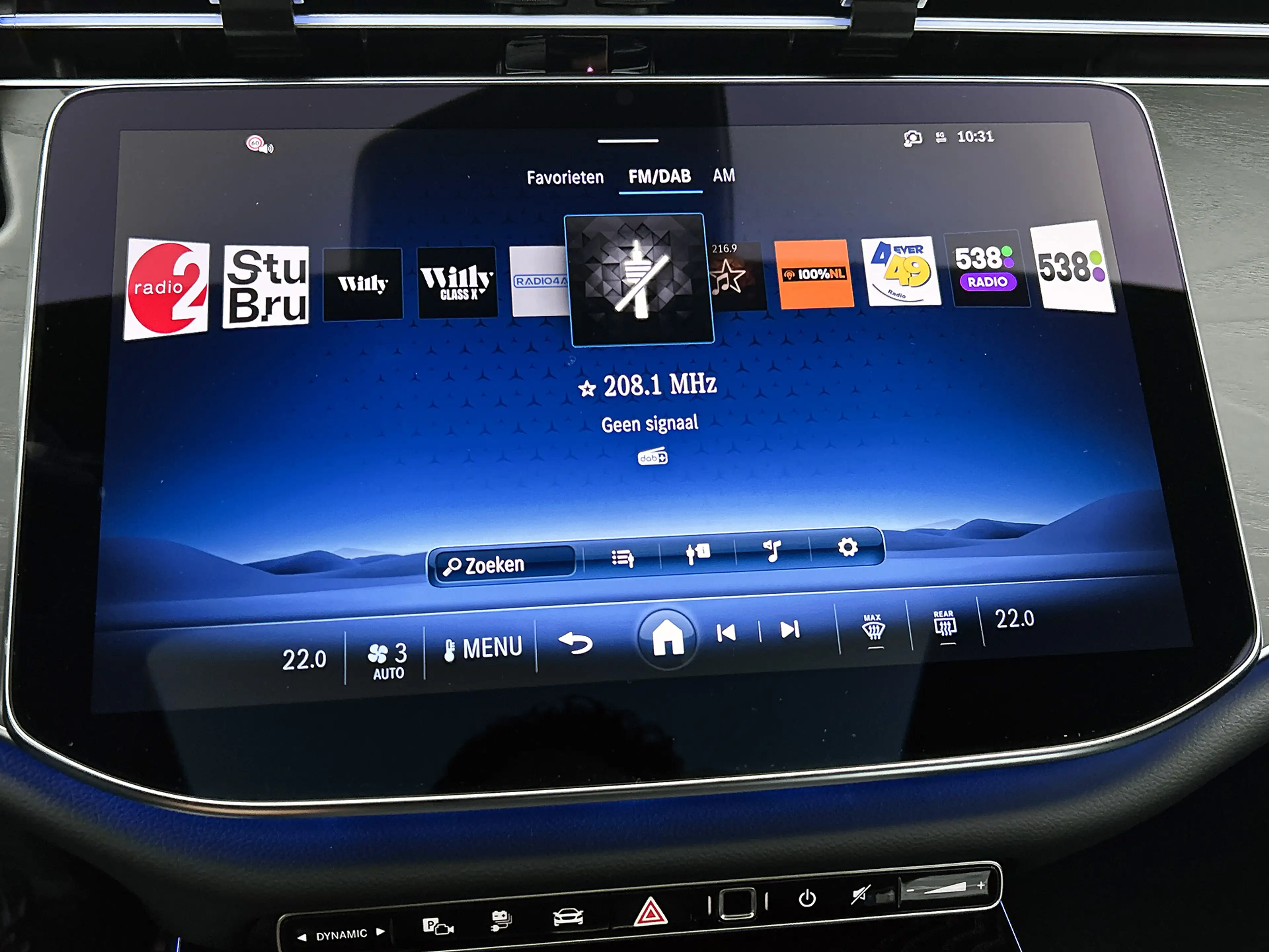Mercedes-Benz E 300 Estate e Business Solution AMG | Winterpakket | Ni — photo 7