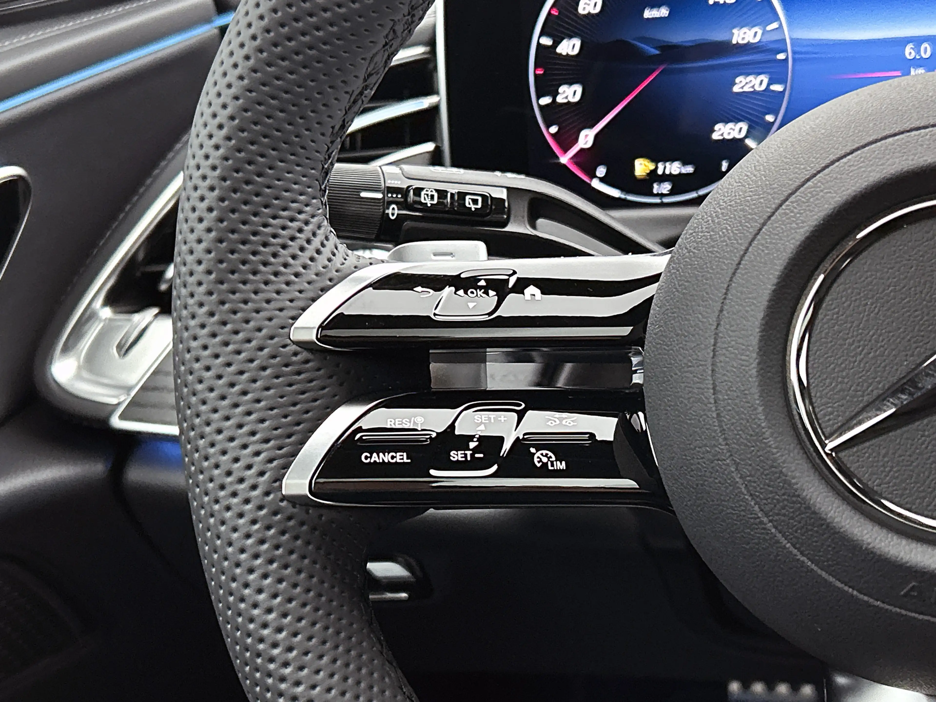 Mercedes-Benz E 300 Estate e Business Solution AMG | Winterpakket | Ni — photo 15