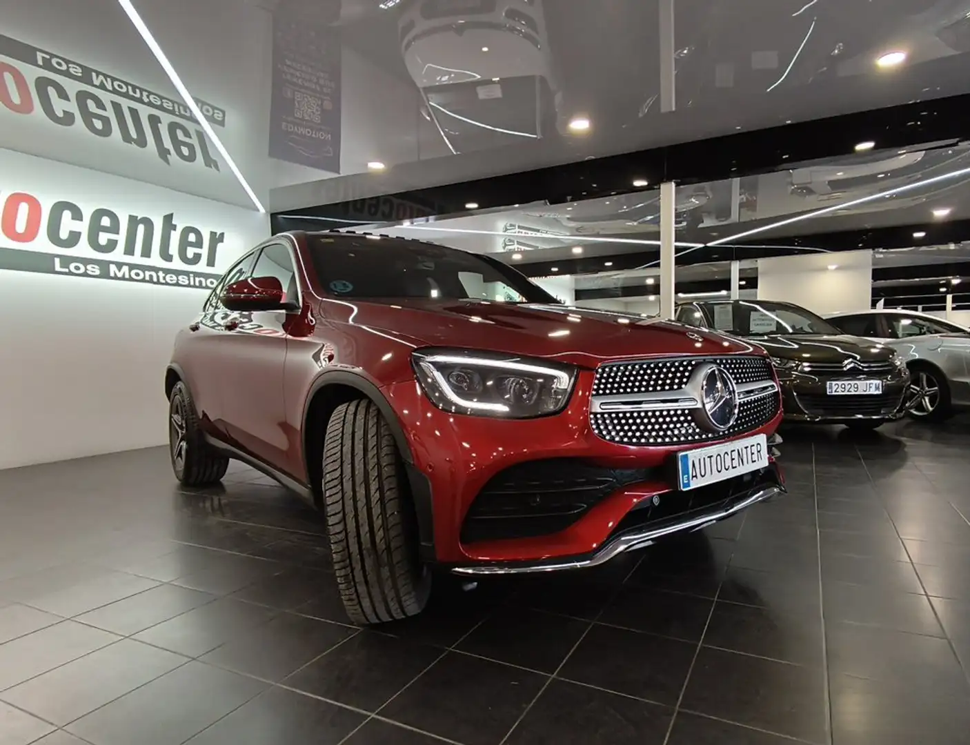 Mercedes-Benz GLC 220 d 4MATIC Rouge - 2