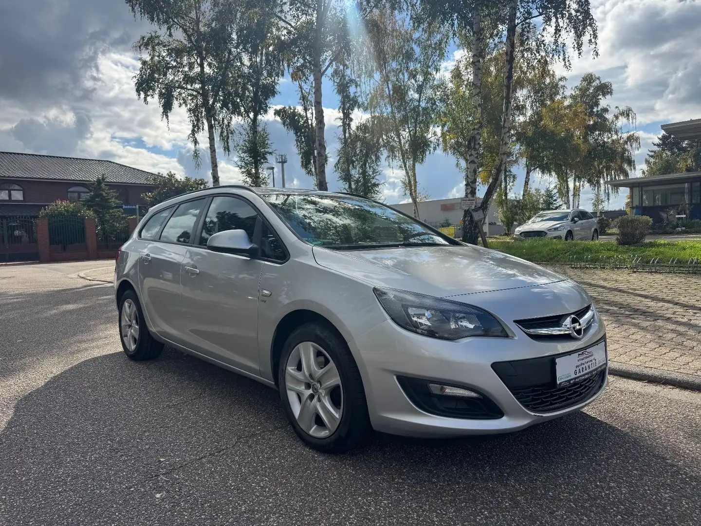 Opel Astra J Sports Tourer Energy  TÜV NEU Garantie Argento - 1