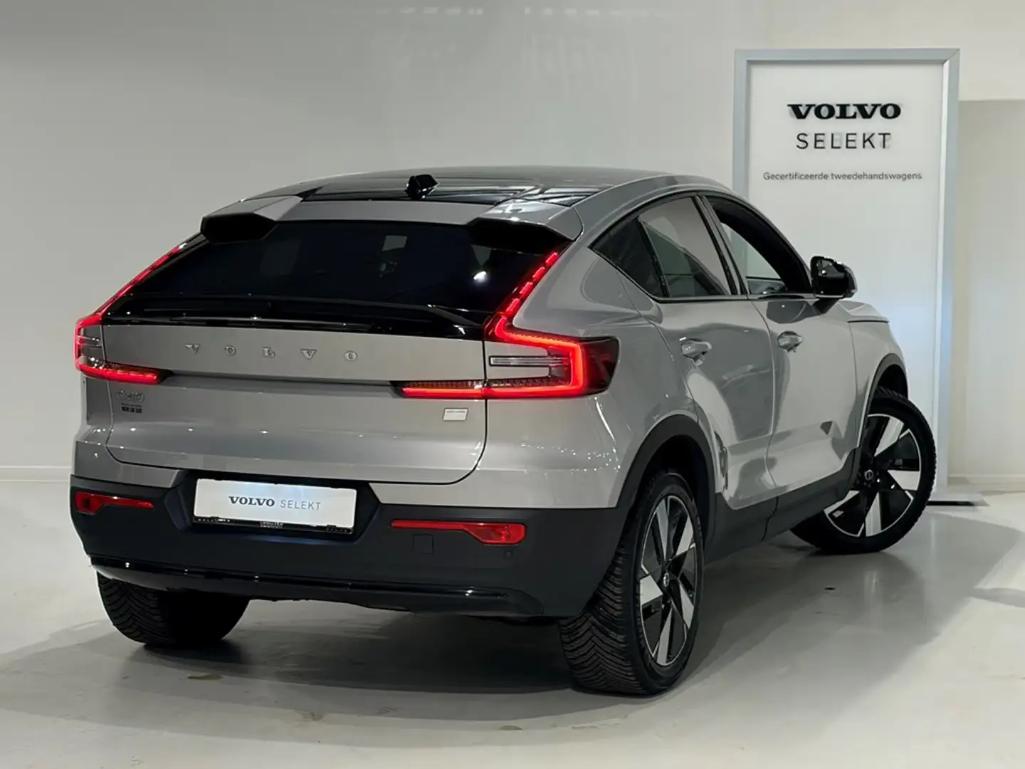 Volvo C40 Recharge Extended Range + electr trekhaak Grau - 2