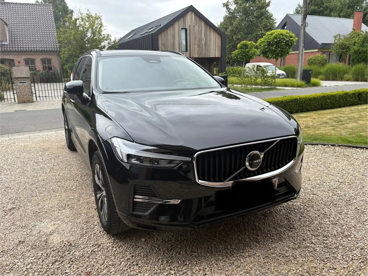Volvo XC60 mild hybride 2.0 B4 MHEV Momentum Pro Geartronic - 1