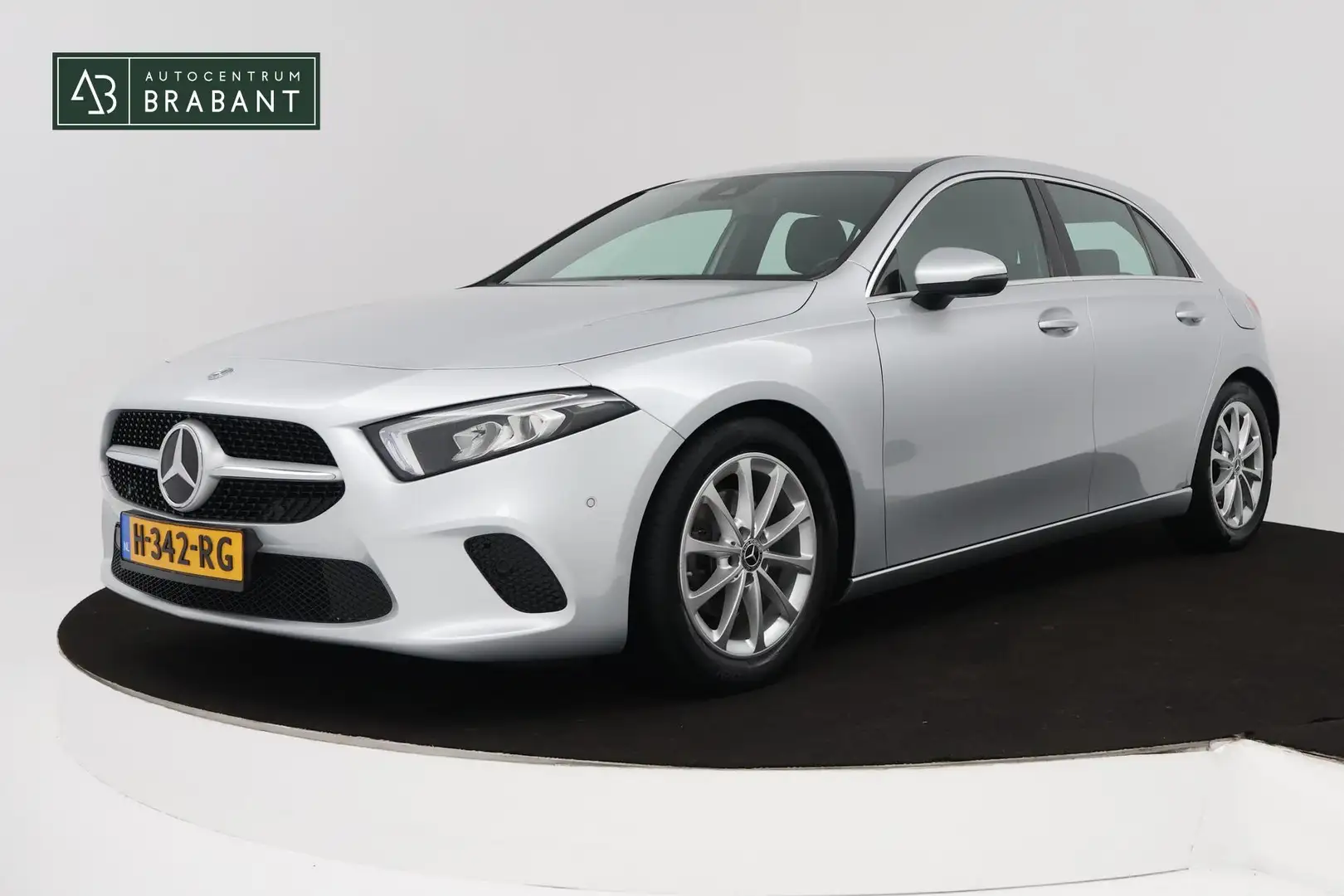 Mercedes-Benz A 180 Advantage (PARKEERSENSOREN, ACHTERUITRIJCAMERA, CR Grijs - 1
