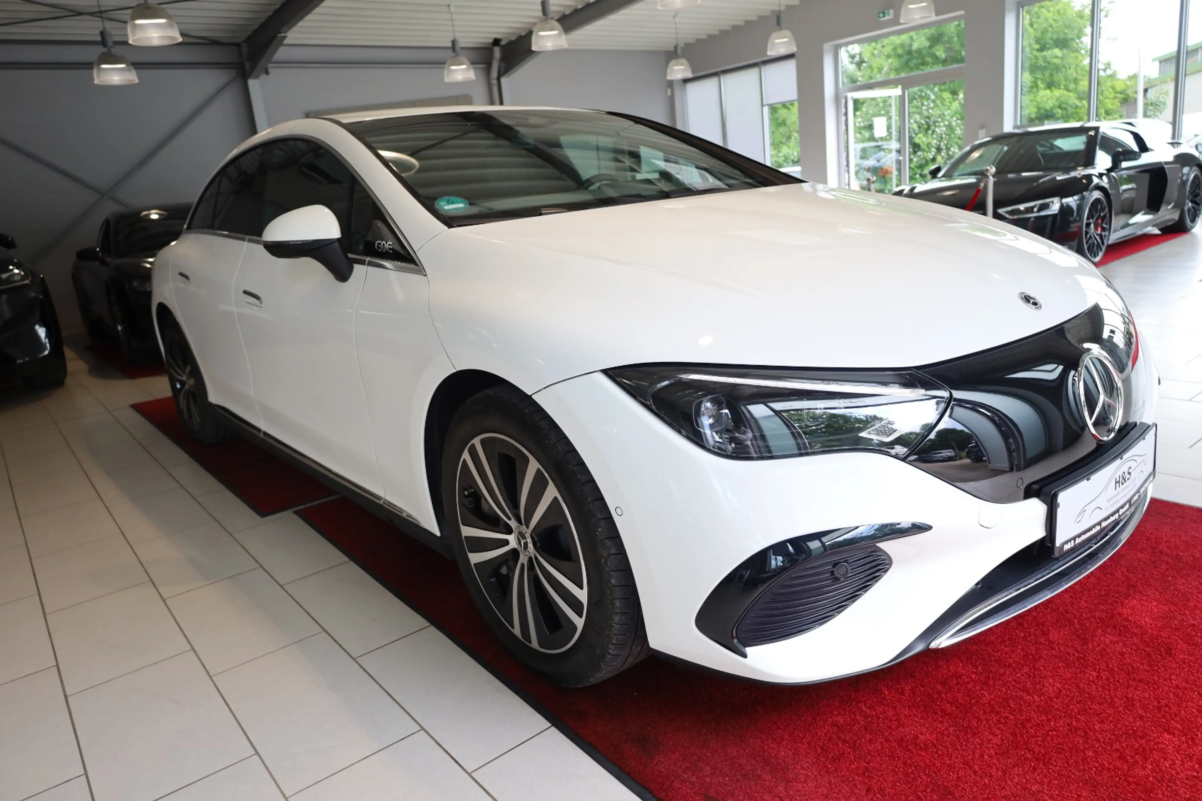 Mercedes-Benz EQE 350 + Servicepaket 5j — photo 9