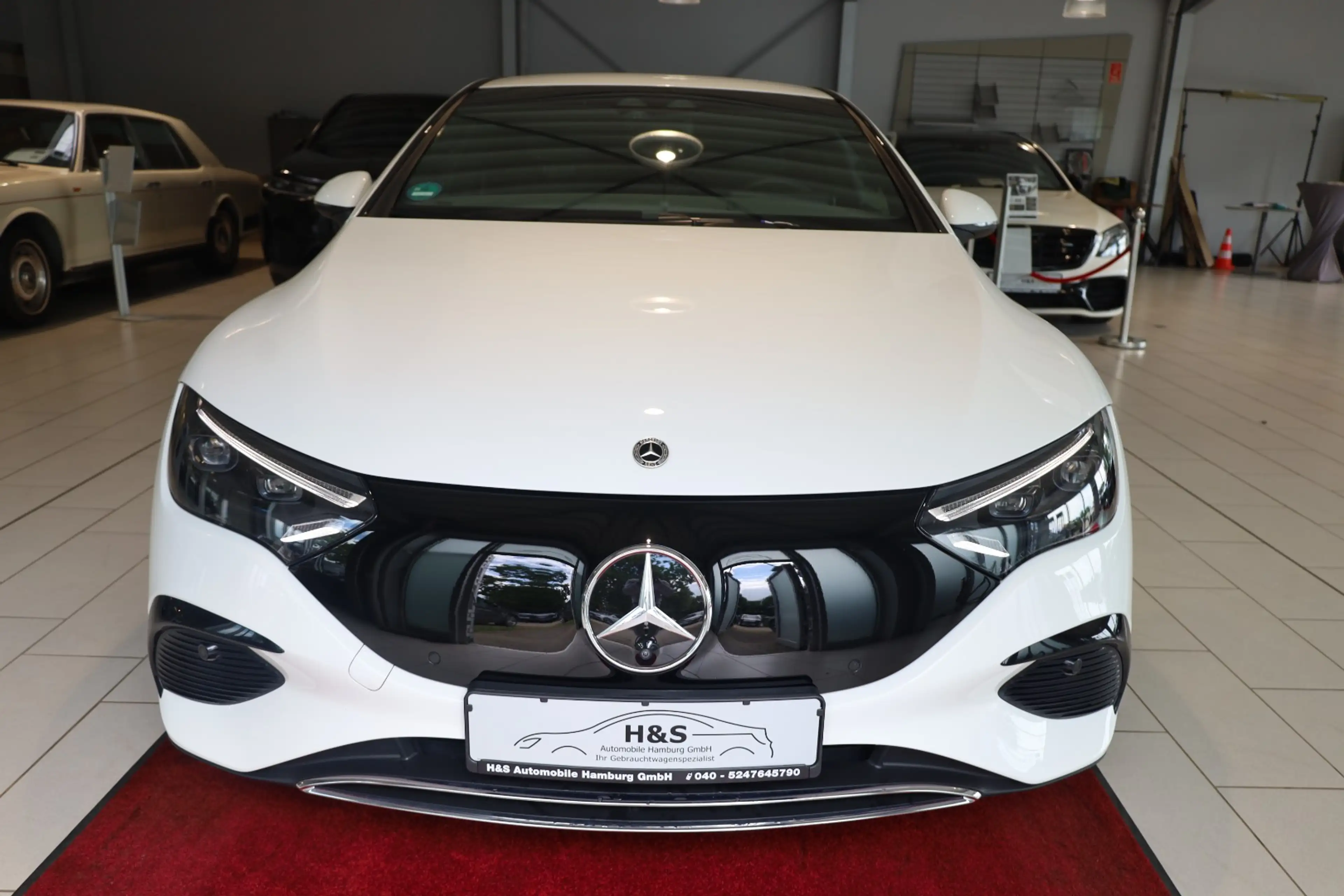Mercedes-Benz EQE 350 + Servicepaket 5j — photo 10