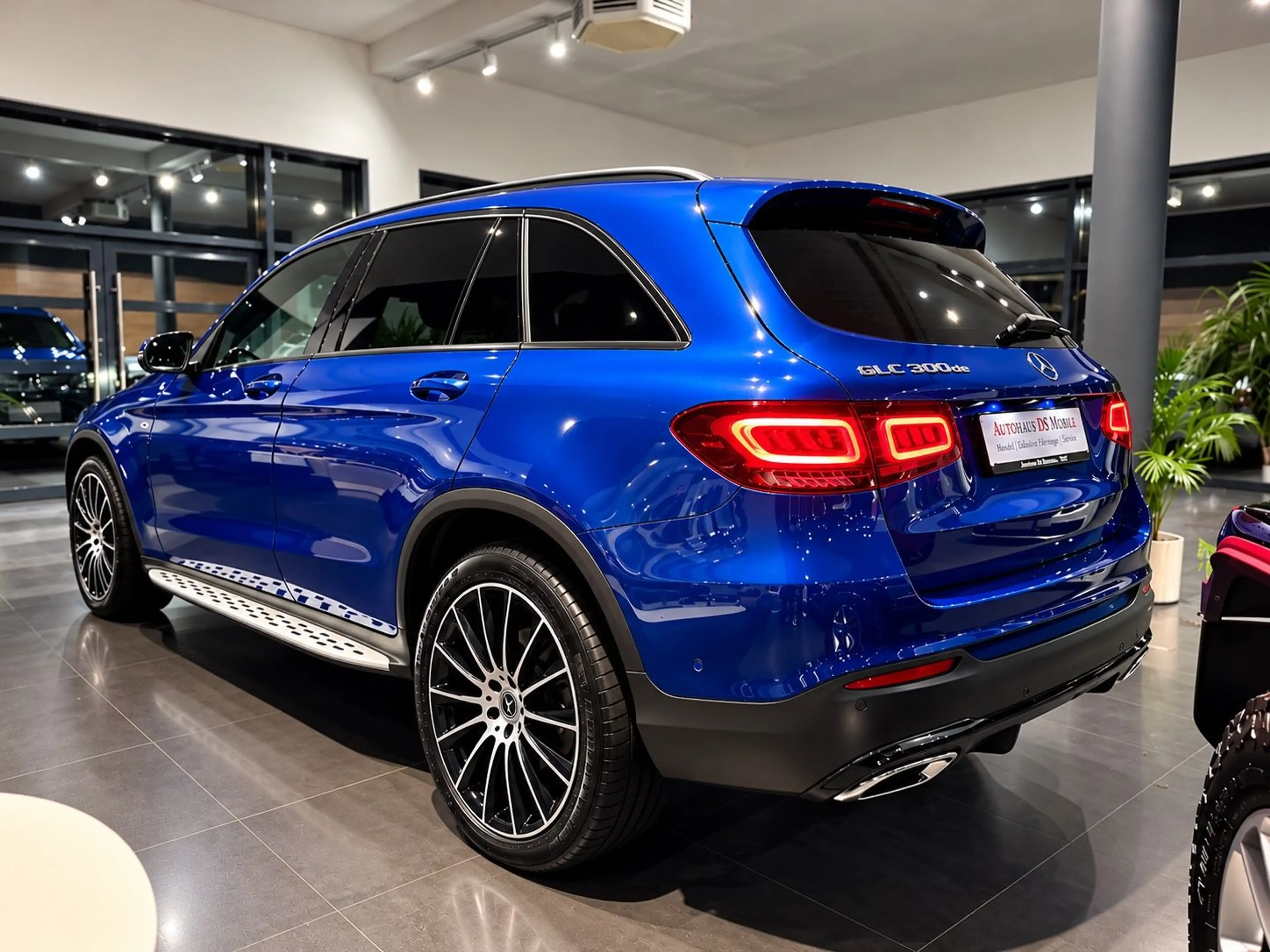 Mercedes-Benz GLC 300 de 4M AMG Line/Trittbr./Burmester/AHK — photo 5