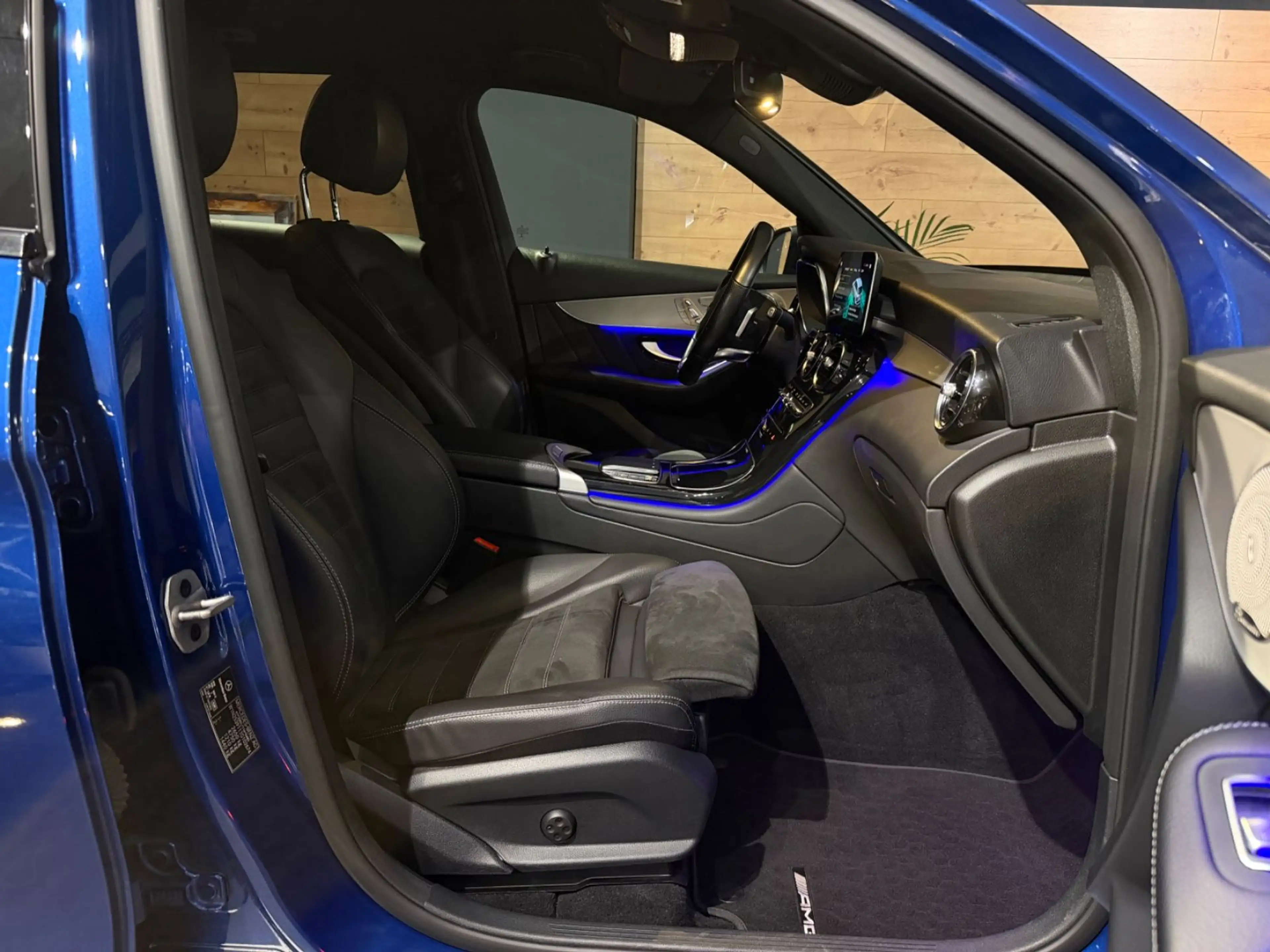 Mercedes-Benz GLC 300 de 4M AMG Line/Trittbr./Burmester/AHK — photo 7