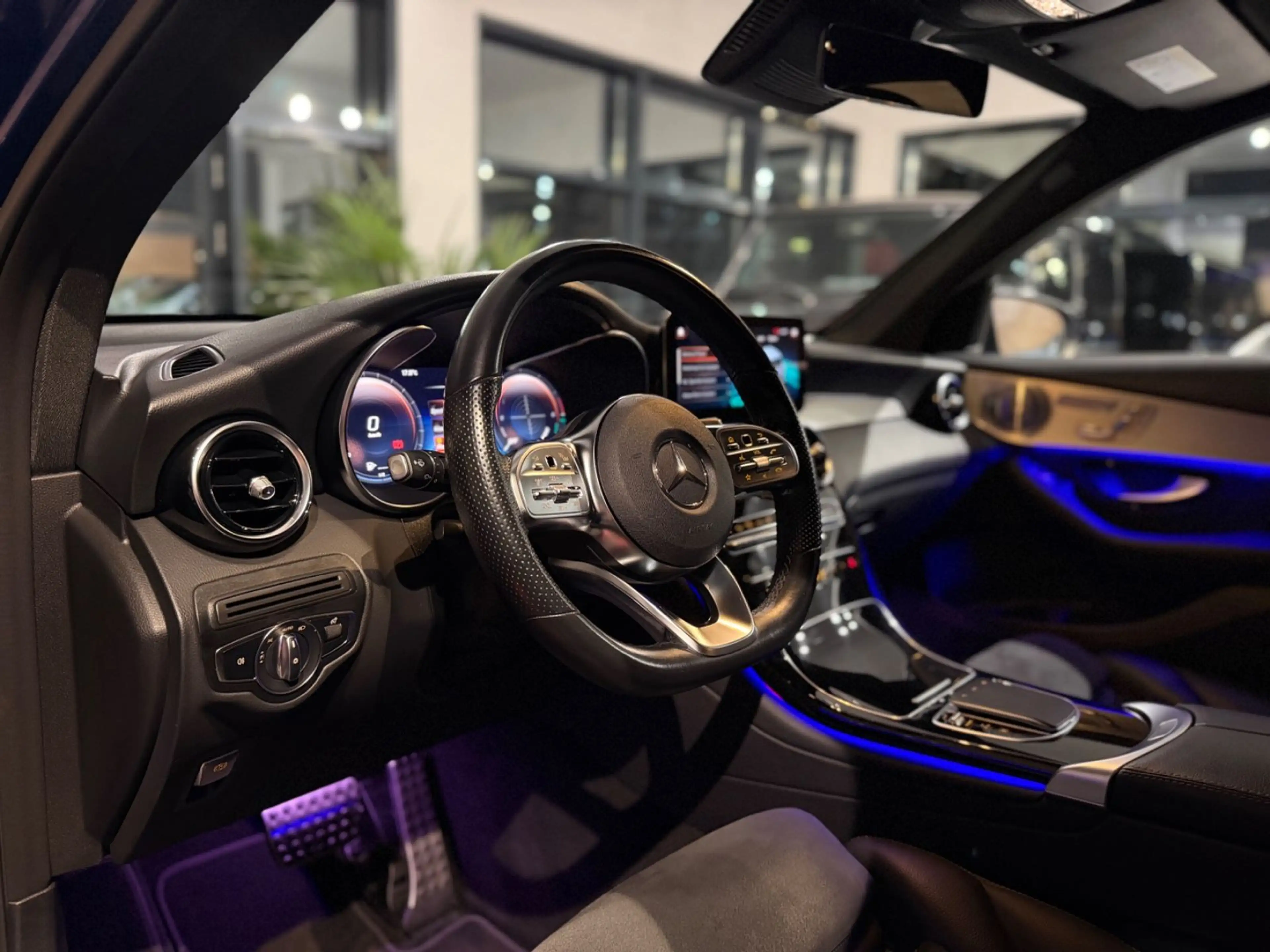 Mercedes-Benz GLC 300 de 4M AMG Line/Trittbr./Burmester/AHK — photo 11