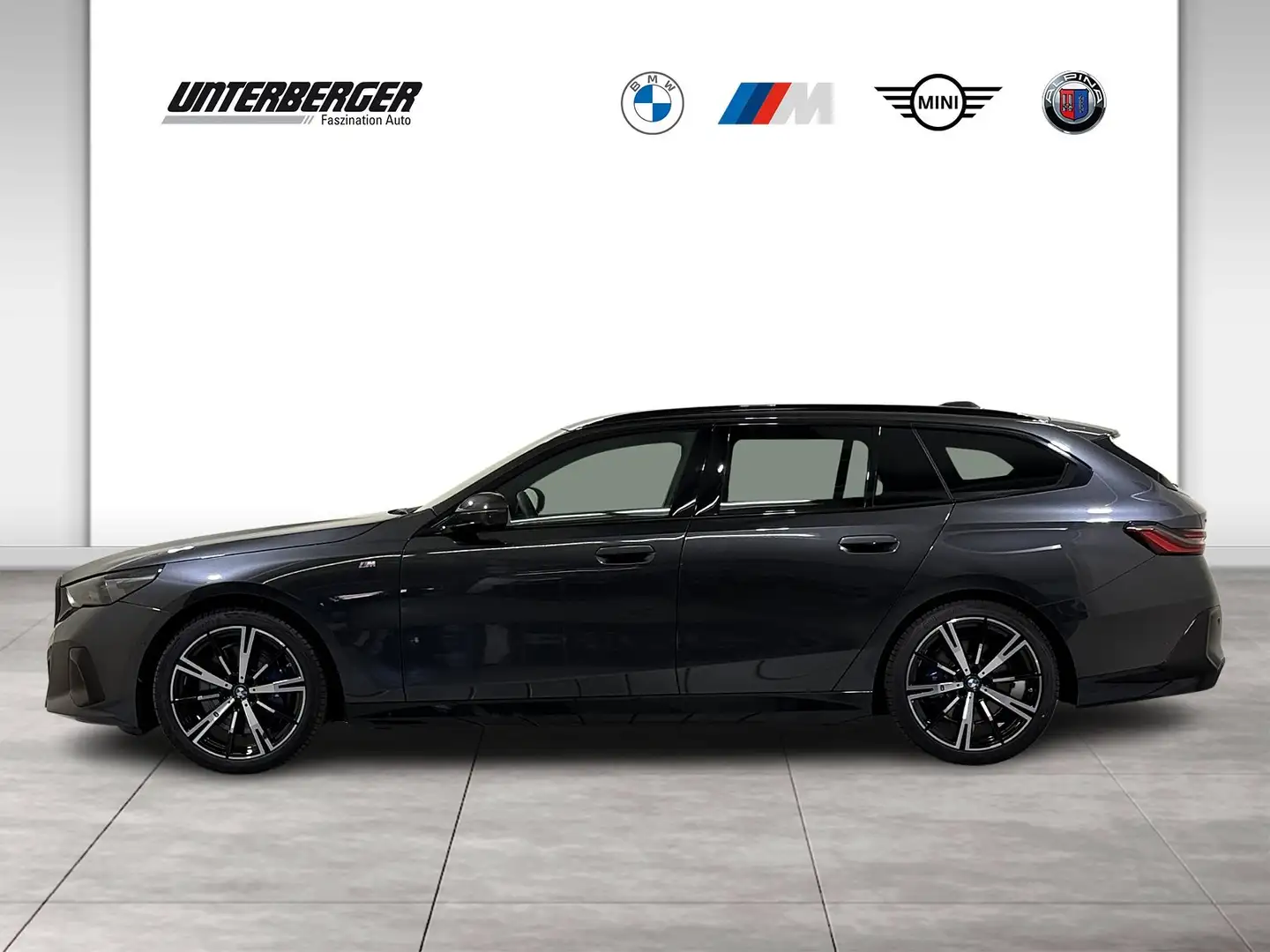 BMW 540 d xDrive Touring M Sportpaket AHK Pano ACC Grau - 2