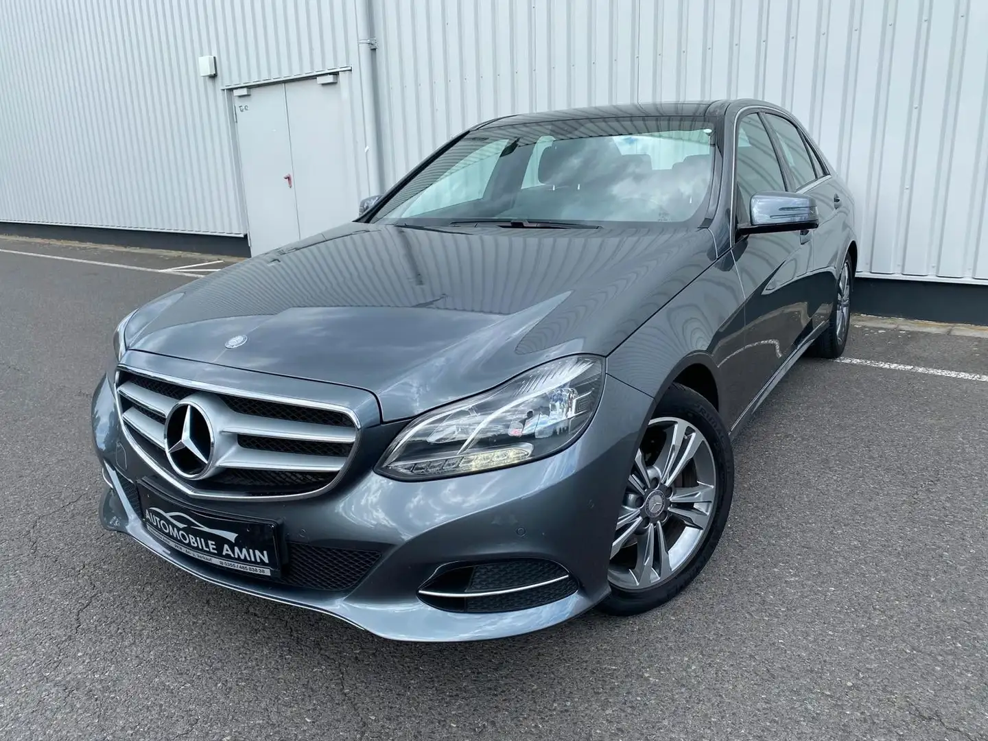 Mercedes-Benz E 300 E -Klasse BlueTec Vollleder Panoramadach Gri - 1