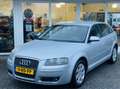 Audi A3 1.6 16v FSI 115pk 6bak,Clima,Cruise,Lmv,Elek pakke Gris - thumbnail 2