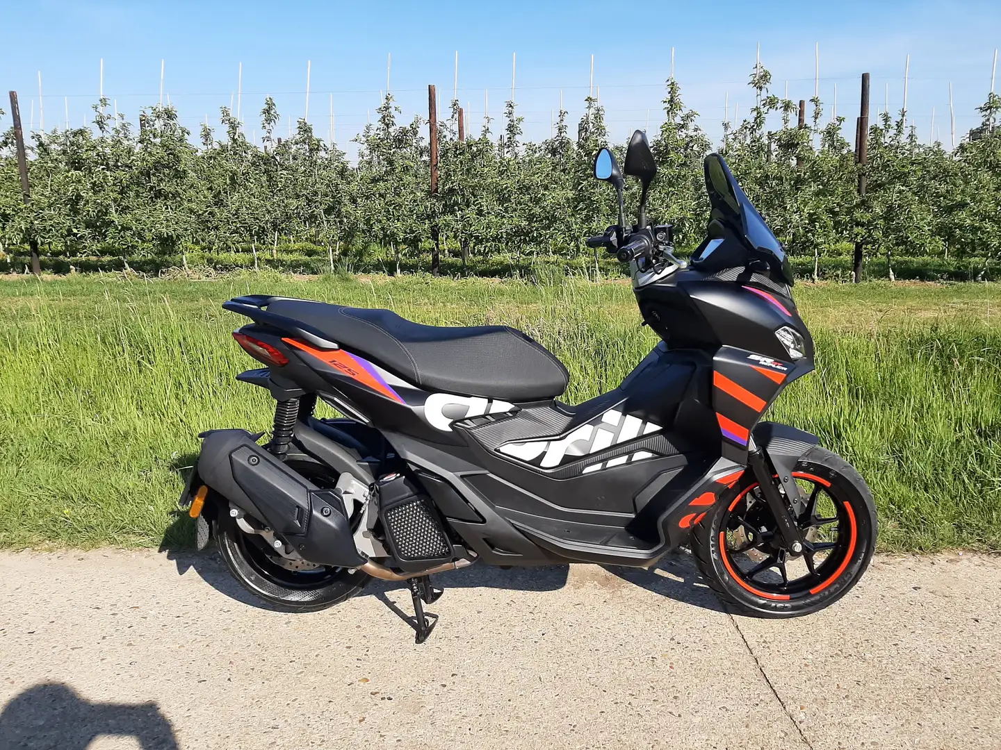 Aprilia SR GT 125 SR GT 125  GP uitvoering Negru - 2
