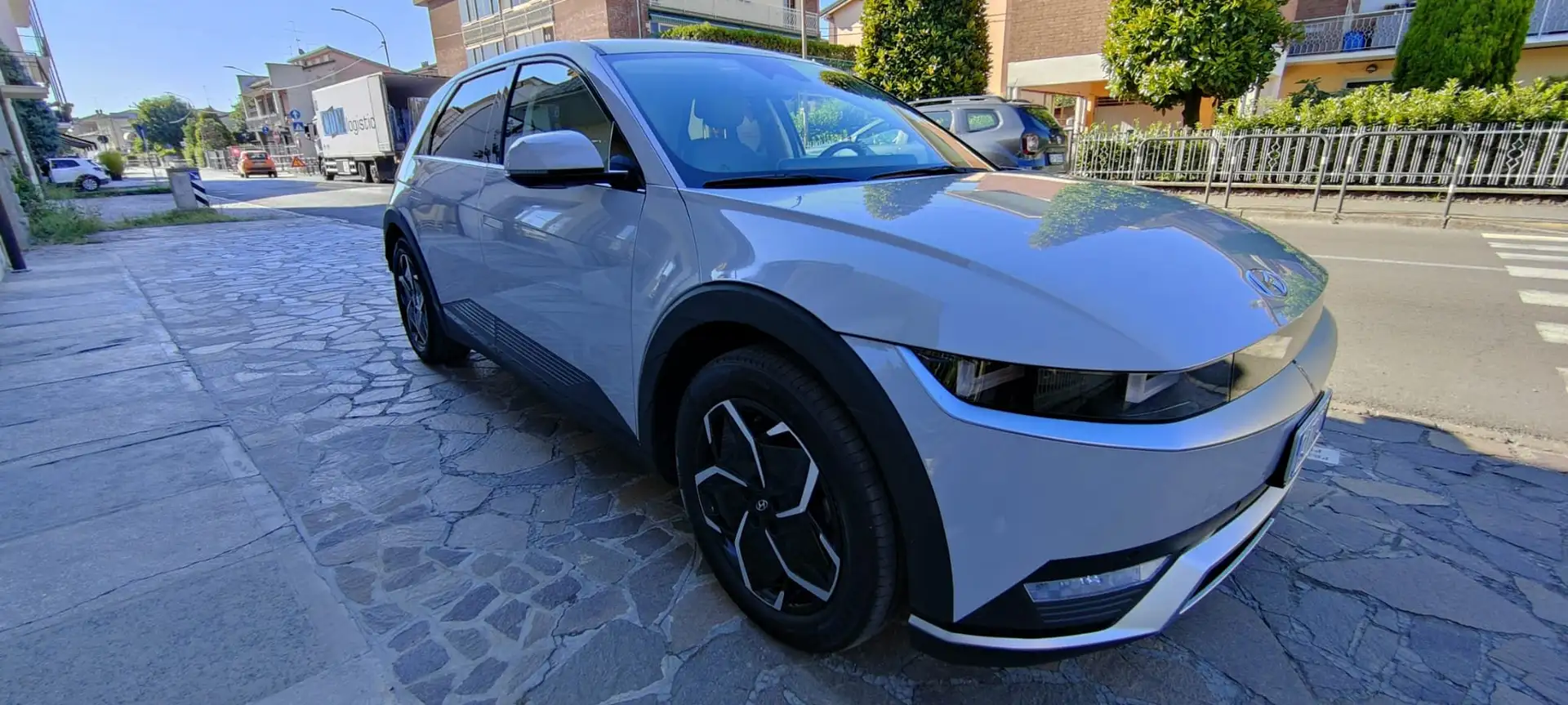 Hyundai IONIQ Ioniq 5 5 72,6 kWh Innovation rwd Béžová - 1