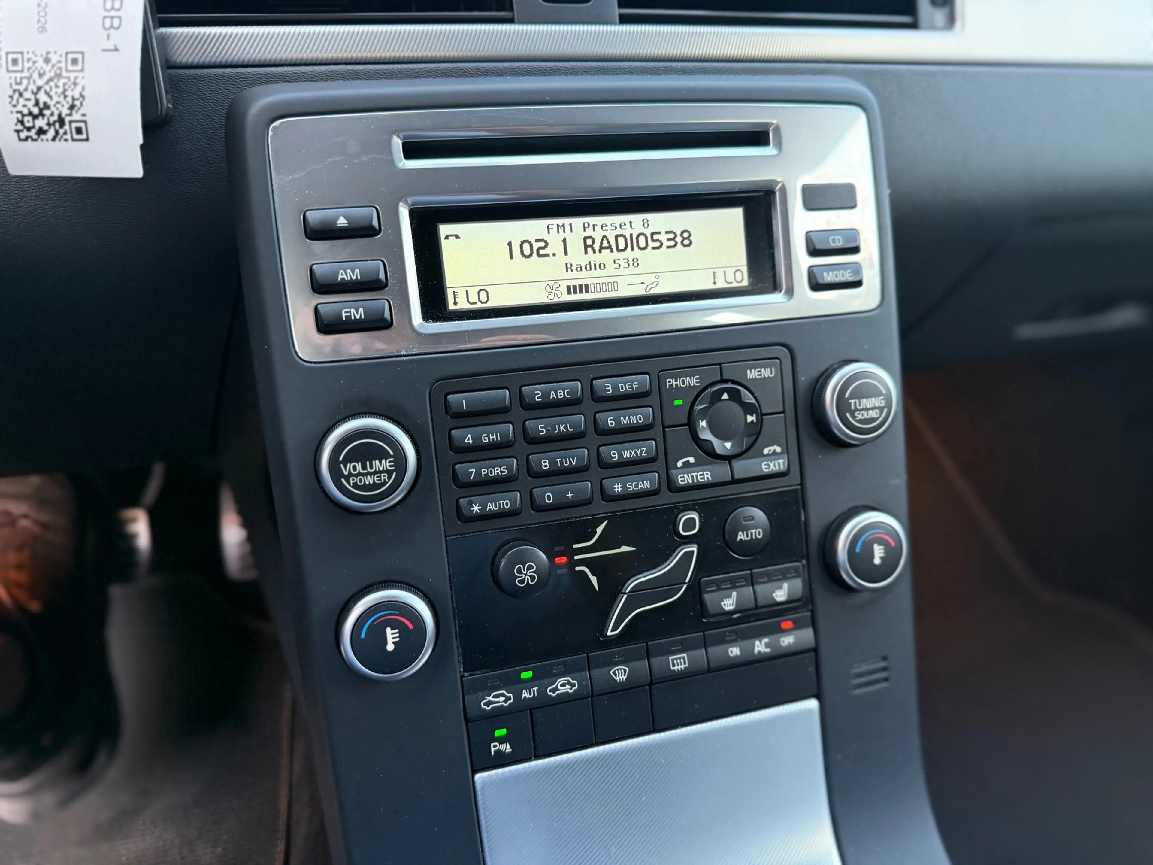 Volvo V70 2.0T R-Edition AUTOMAAT AIRCO CRUIS LEDER NAVI PDC — photo 15