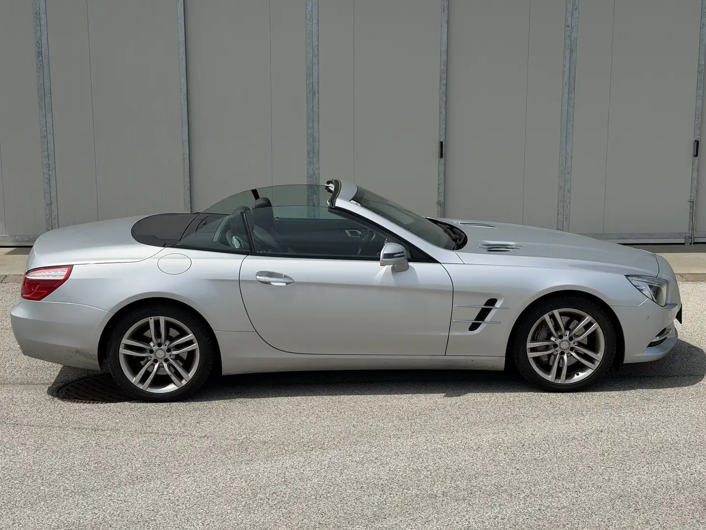Mercedes-Benz SL 350 Roadster Aut. - 2