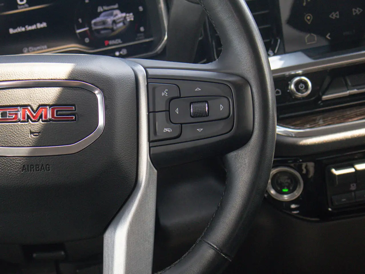 GMC Sierra 1500 снимка GMC Sierra 1500