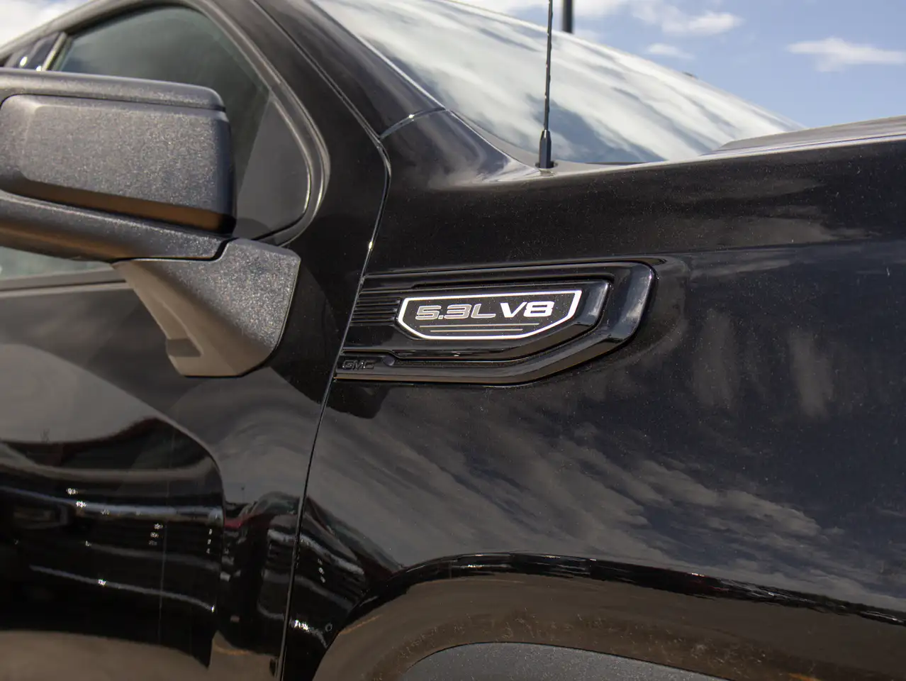 GMC Sierra 1500 снимка GMC Sierra 1500