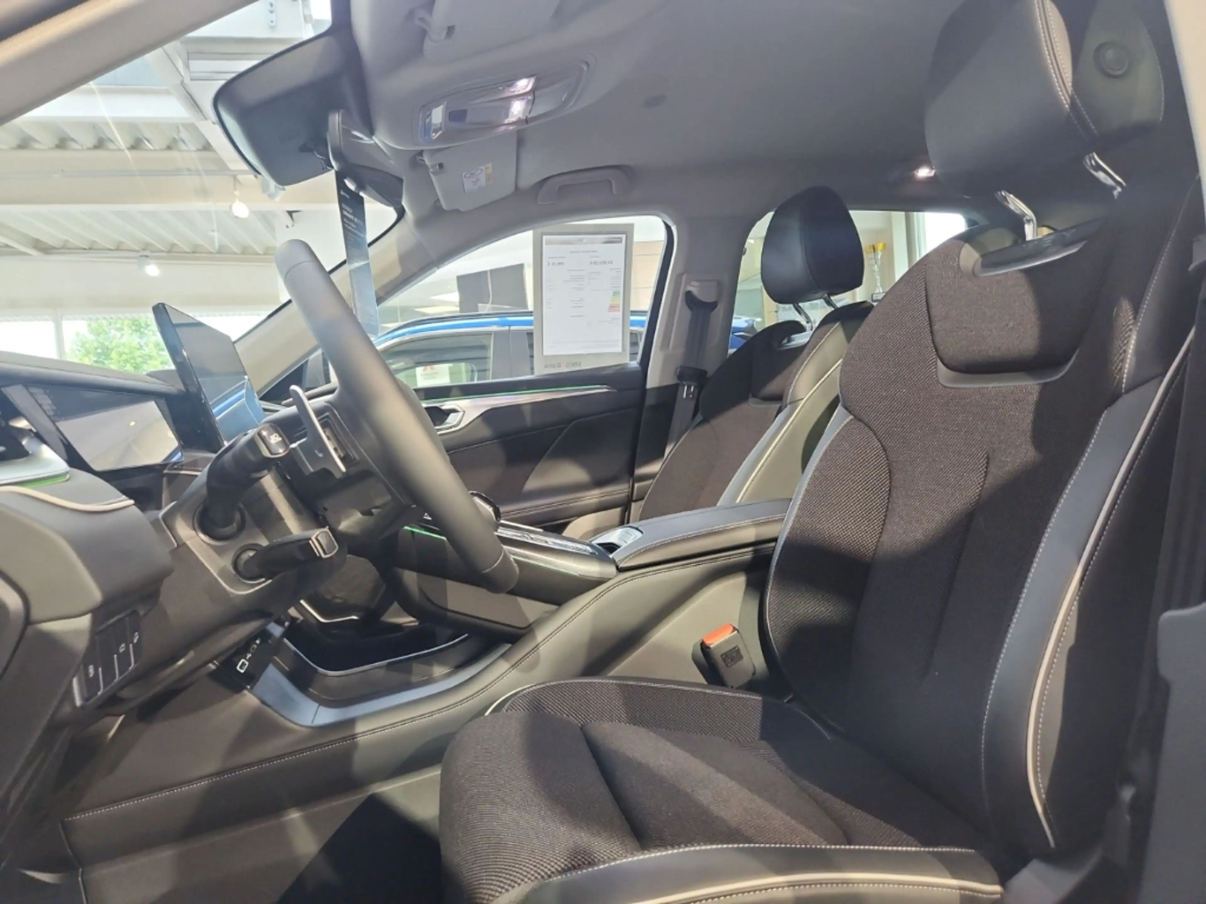 GWM WEY 05 Premium AHK Navi Matrix-LED ACC Infinity Sound — photo 6