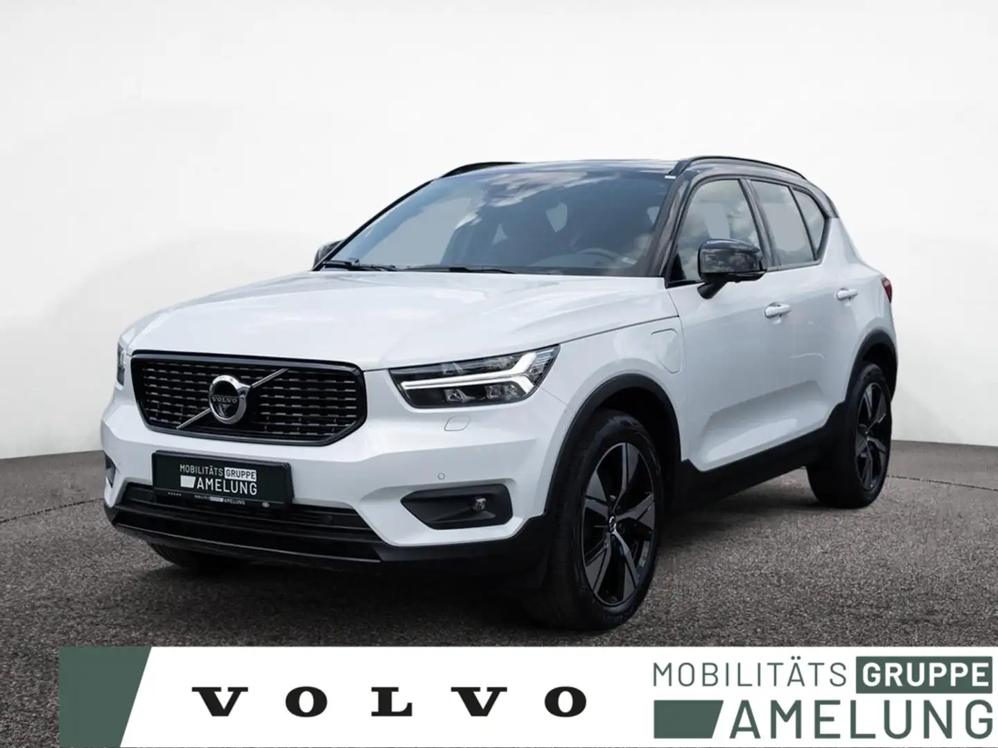 Volvo XC40 T5 Recharge R-Design ACC LED PANO 360° Weiß - 1