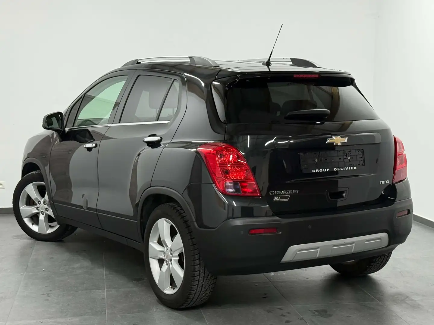 Chevrolet Trax 1.7 D Boite Auto - Euro5 - Carnet Noir - 2