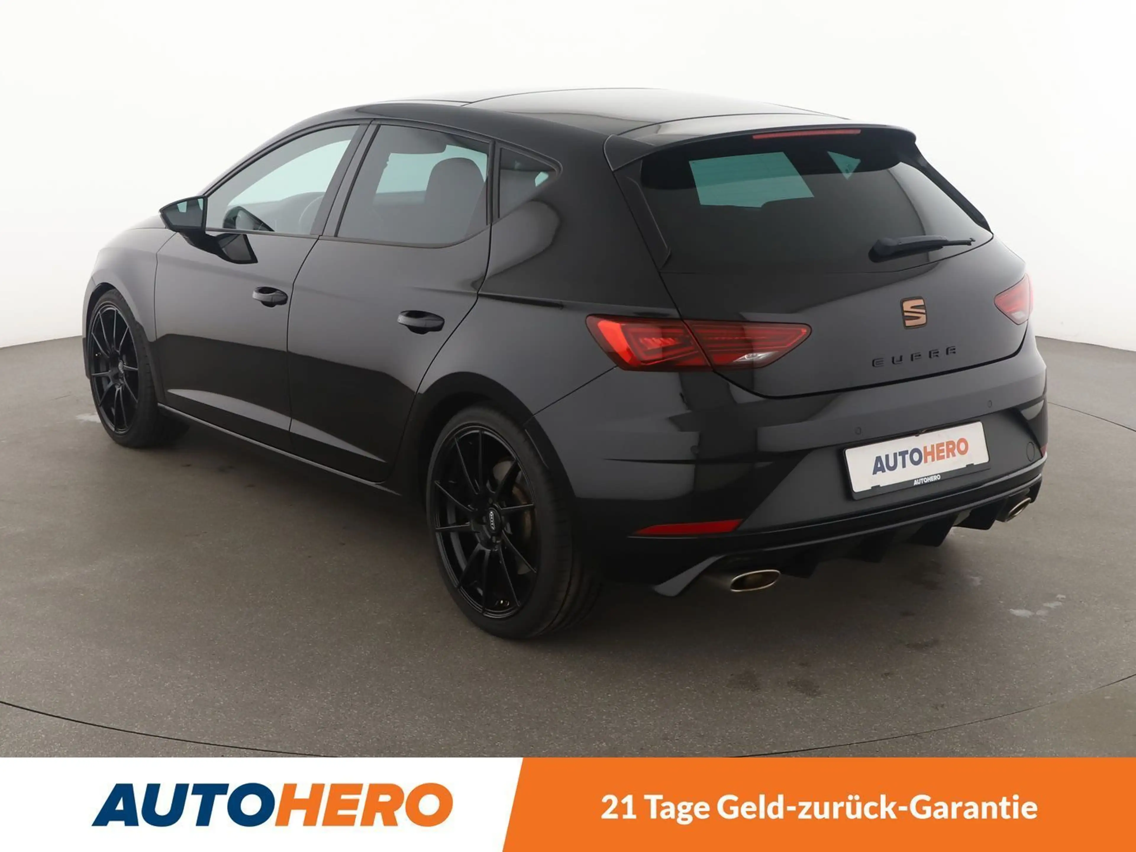 SEAT Leon 2.0 TSI Cupra 290 Aut.*NAVI*CAM*PANO*BEATS*LED* — photo 4