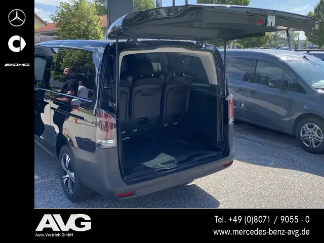 Mercedes-Benz Vito view 13