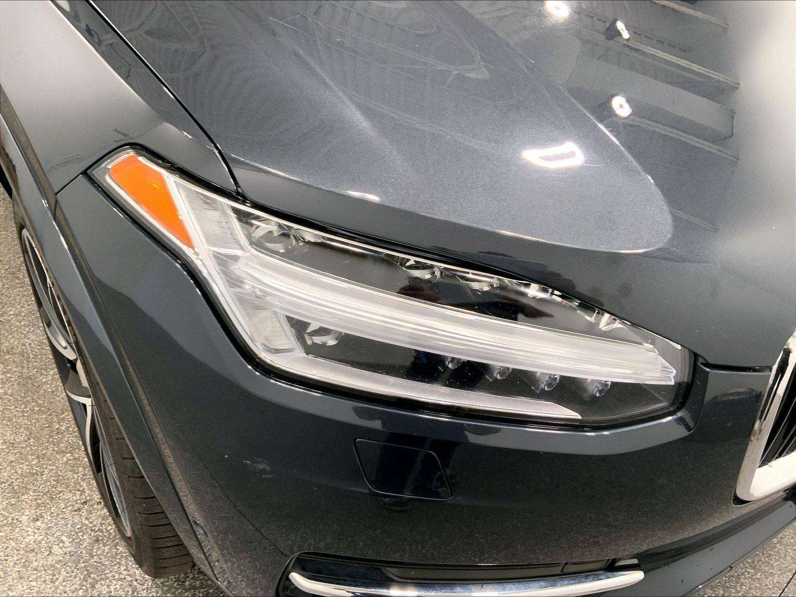 2019 Volvo XC90 T8 Momentum, Comes with Winter Wheel Set! thumb 9