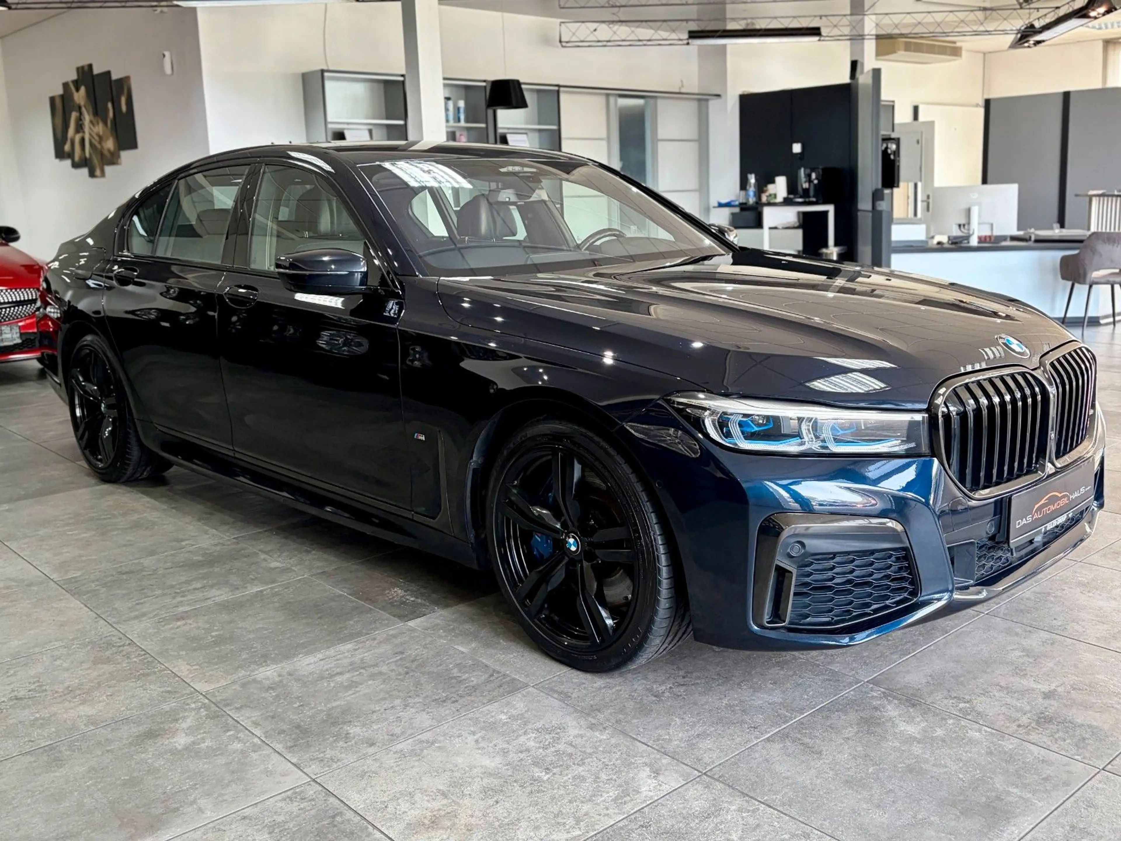 BMW 750 i xDrive*M-Sport*B&W*Bowers*Laser*M-Perf-AGA* — photo 7