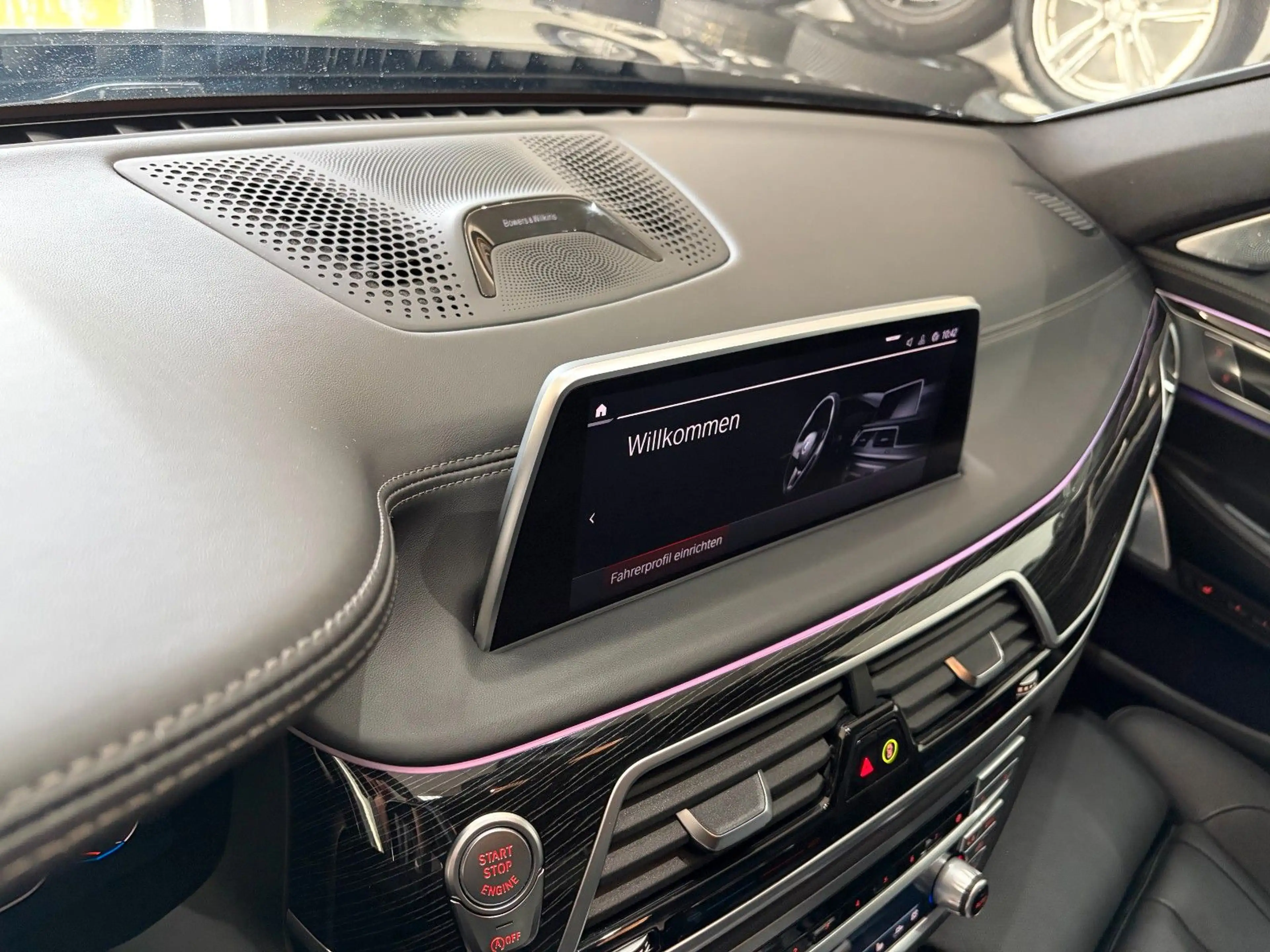 BMW 750 i xDrive*M-Sport*B&W*Bowers*Laser*M-Perf-AGA* — photo 21