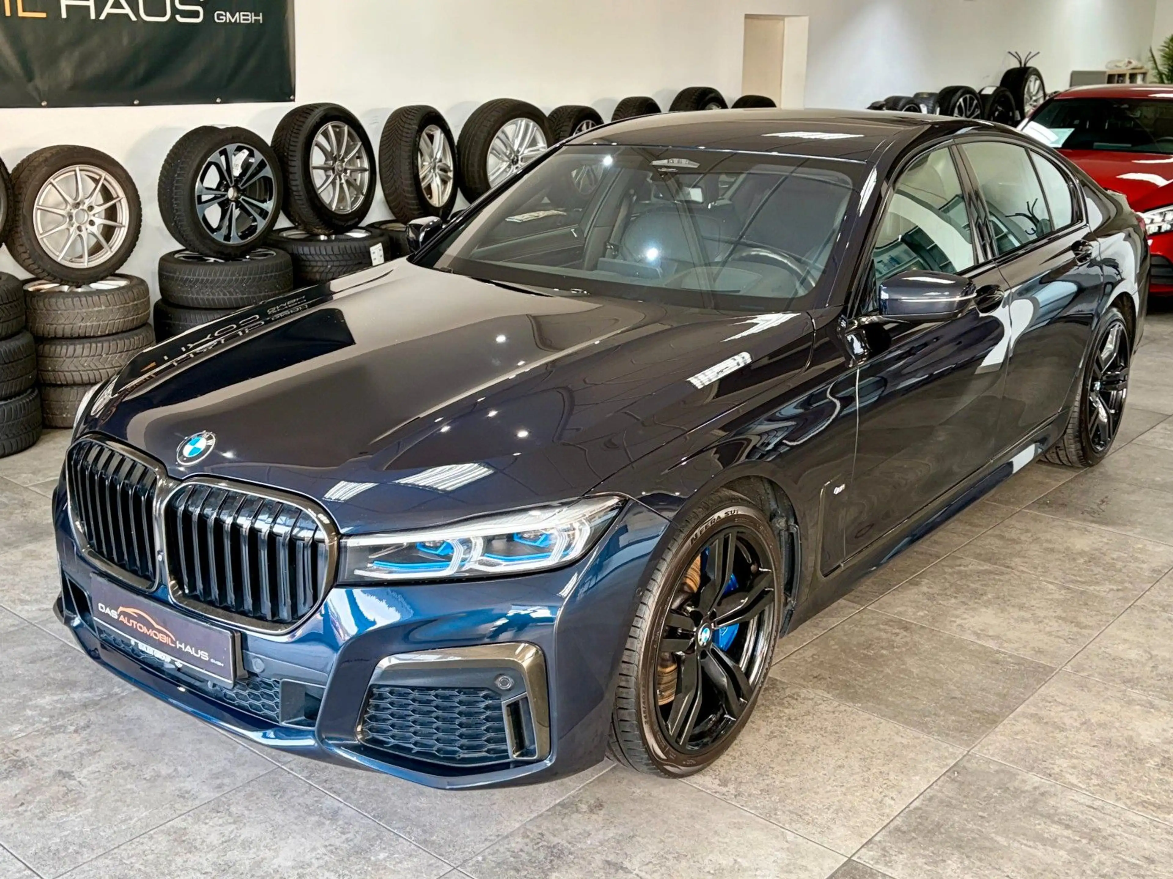 BMW 750 i xDrive*M-Sport*B&W*Bowers*Laser*M-Perf-AGA* — photo 6