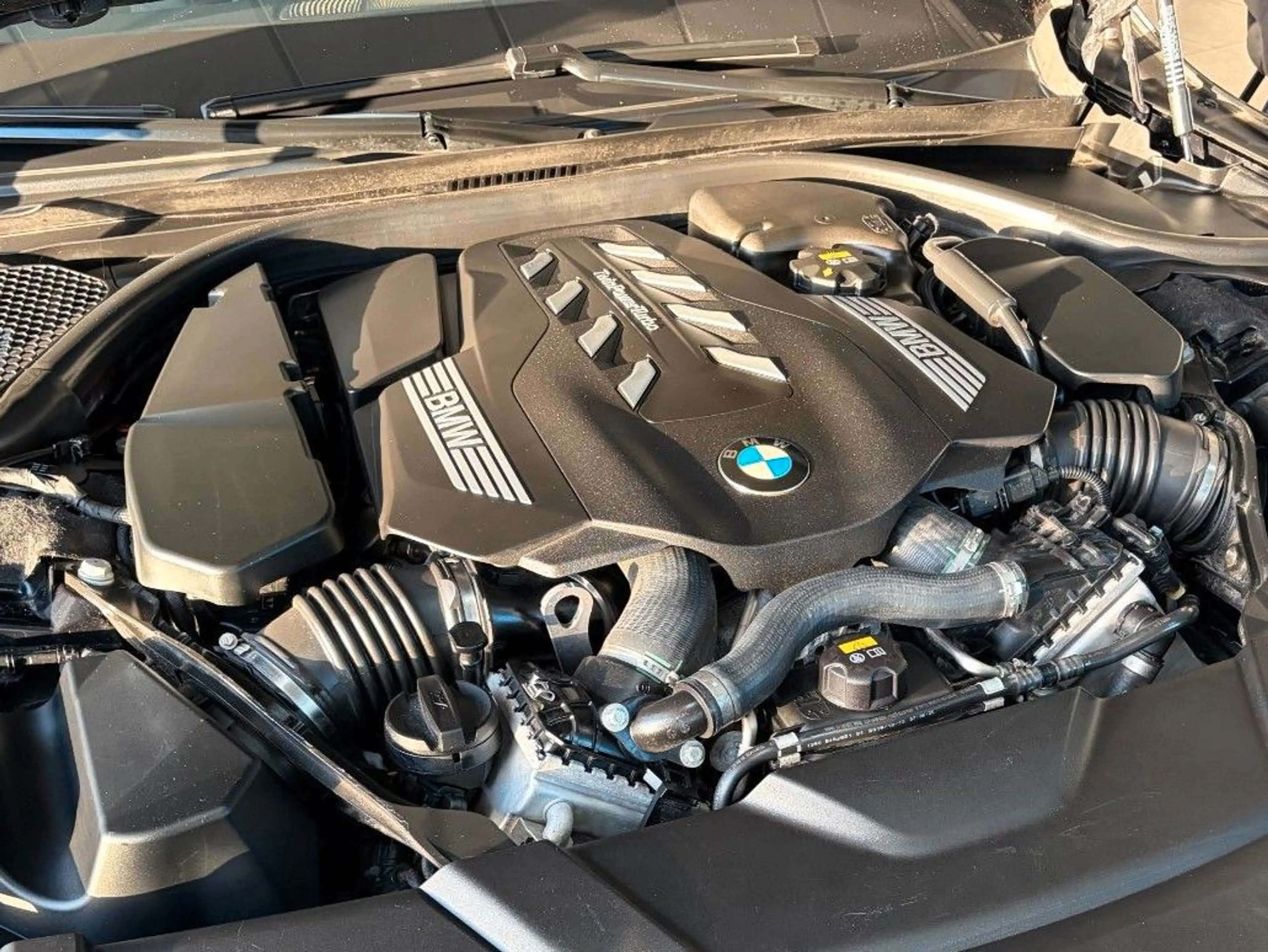 BMW 750 i xDrive*M-Sport*B&W*Bowers*Laser*M-Perf-AGA* — photo 46