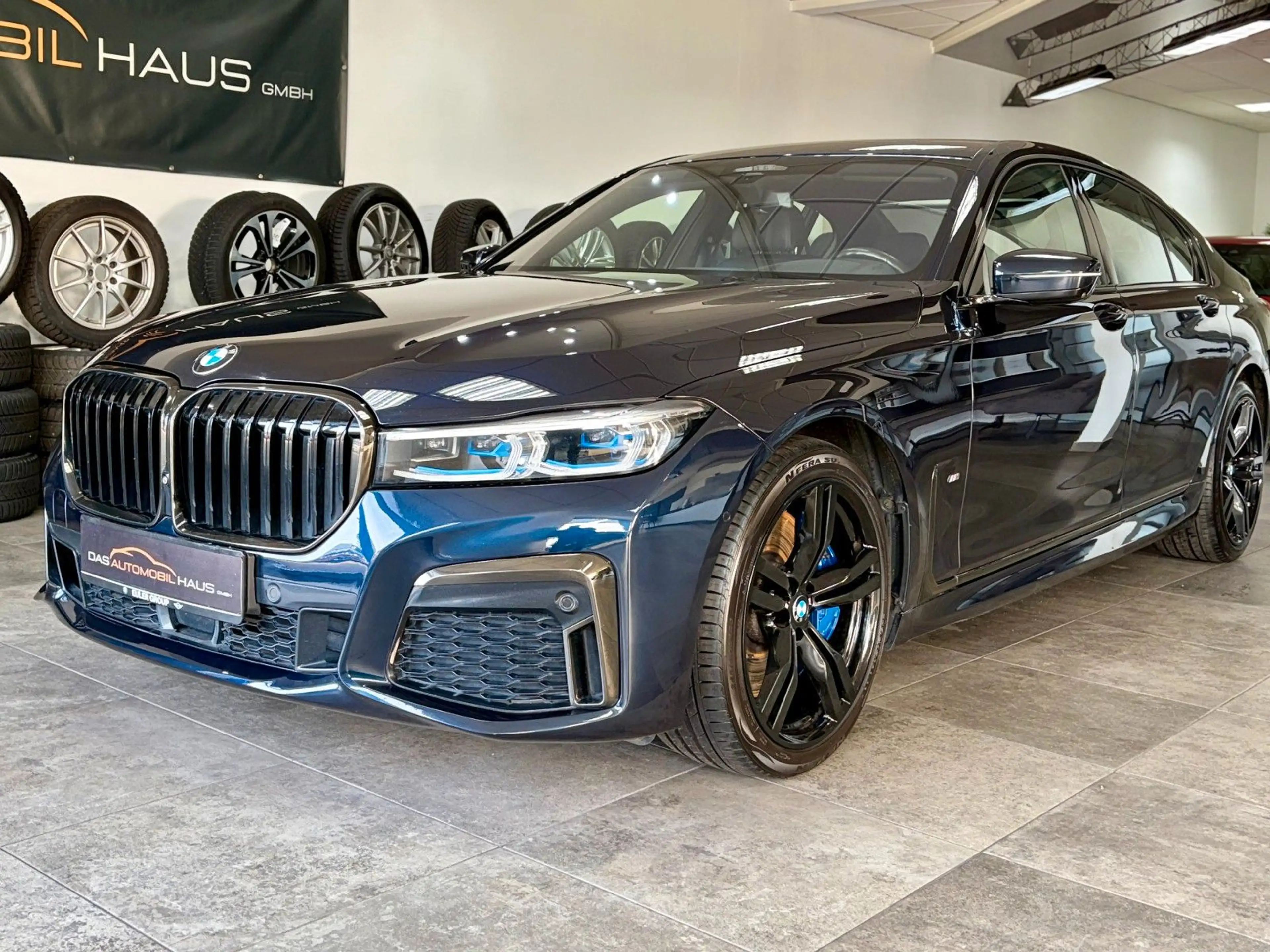 BMW 750 i xDrive*M-Sport*B&W*Bowers*Laser*M-Perf-AGA*