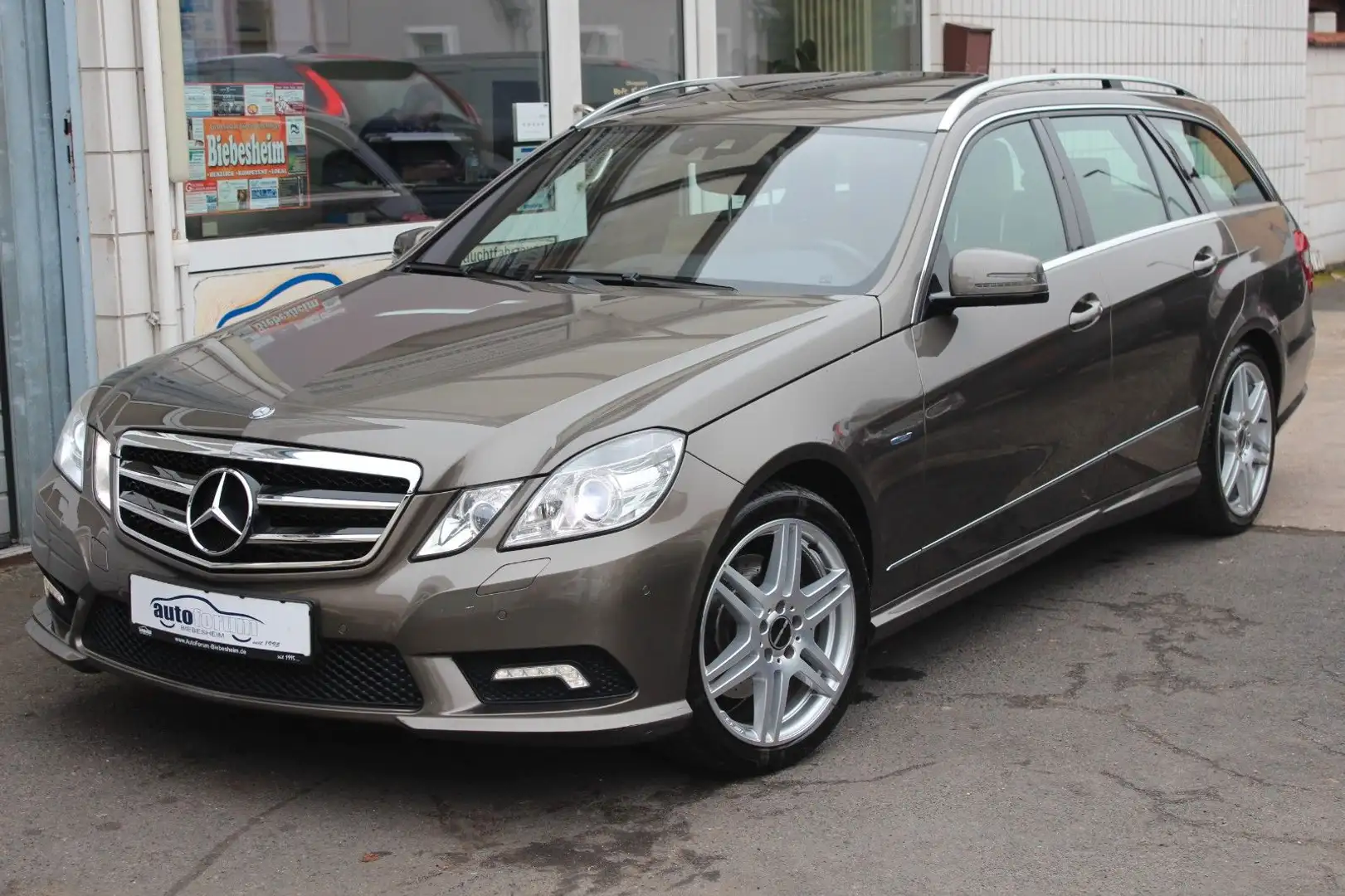 Mercedes-Benz E 350 CDI T AMG Comand*Nachtsicht*Motorschaden Grau - 2