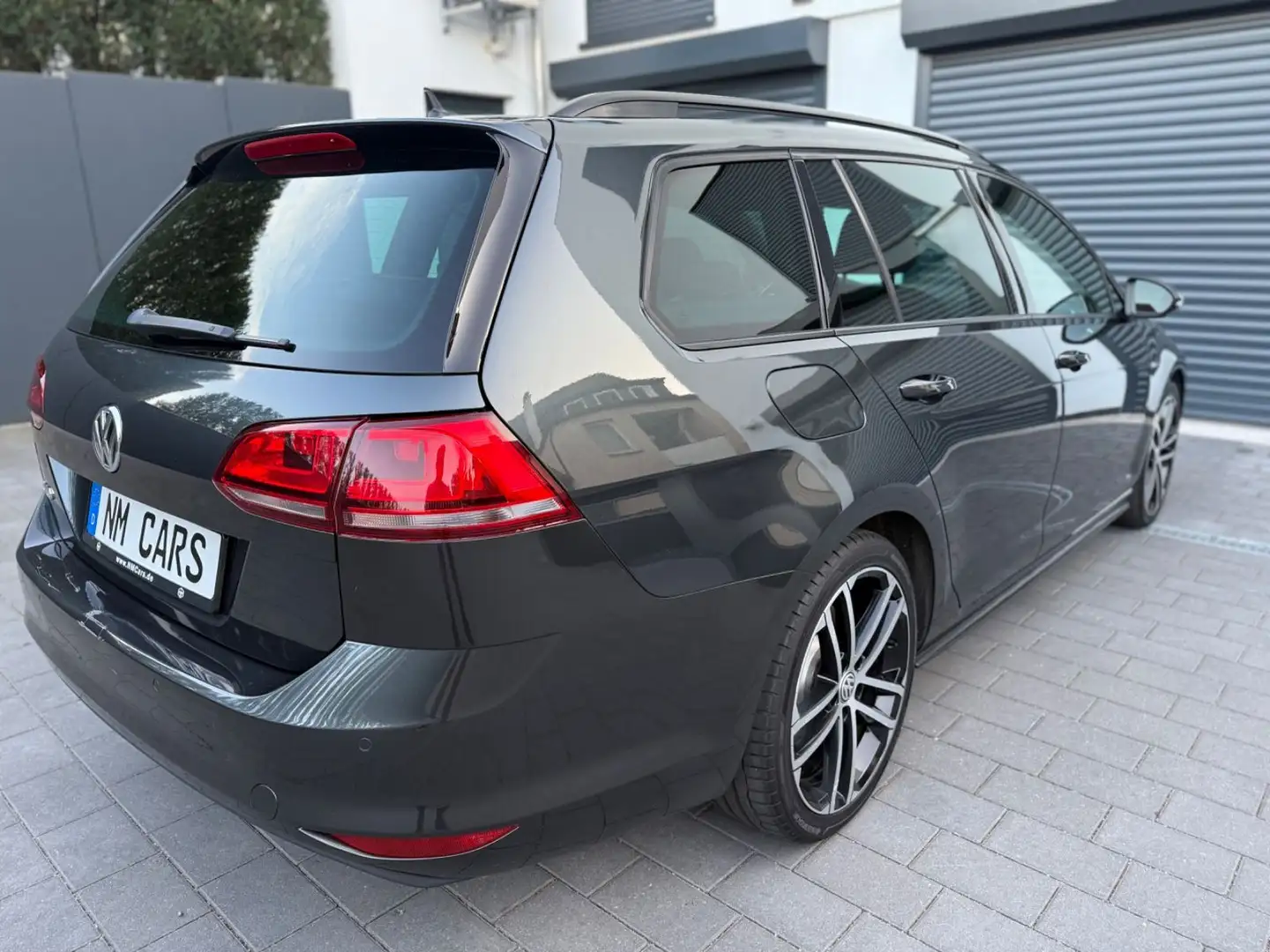Volkswagen Golf VII Variant GTD/PANORAMA/STANDHEIZUNG/AHK Grau - 2