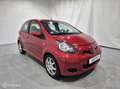Toyota Aygo 1.0-12V Dynamic Navigator Rood - thumbnail 3