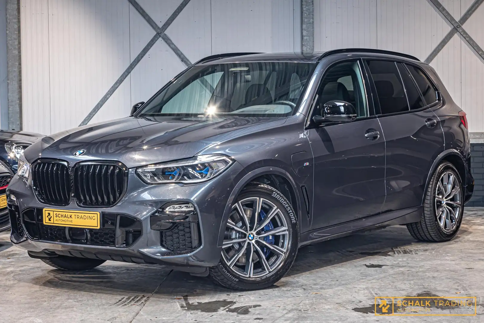 BMW X5 XDrive 45e High Executive|M-Sport|Pano|Laser|B&W|F Szary - 2