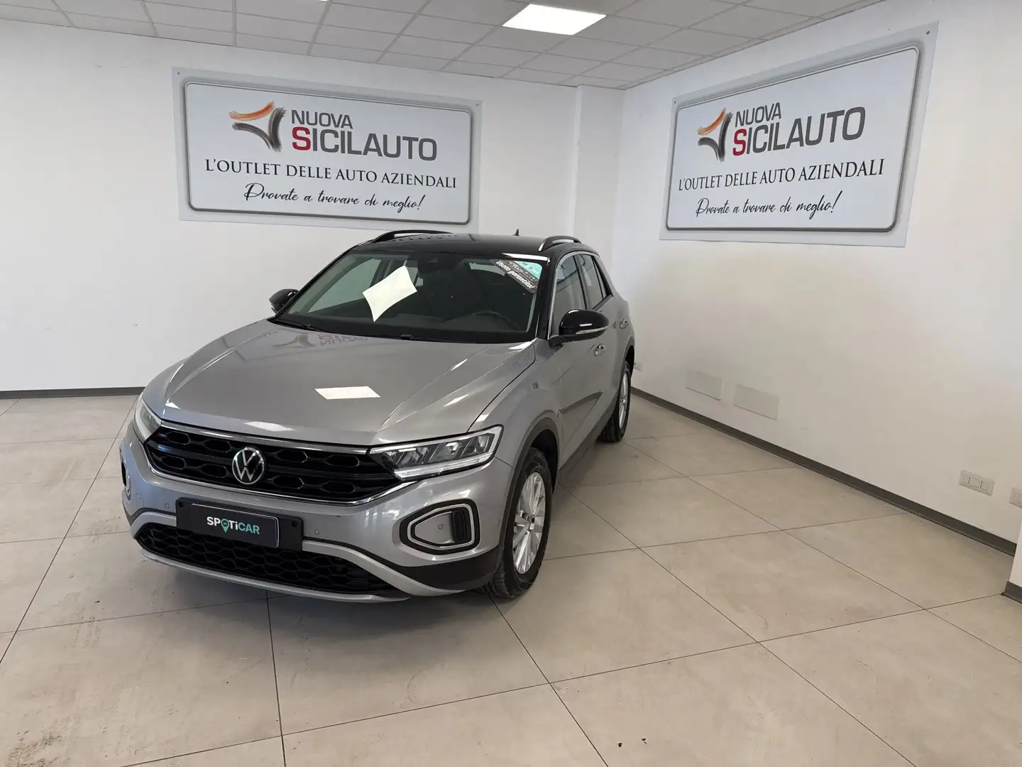 Volkswagen T-Roc 2022 2.0 tdi Style 115cv Grigio - 2