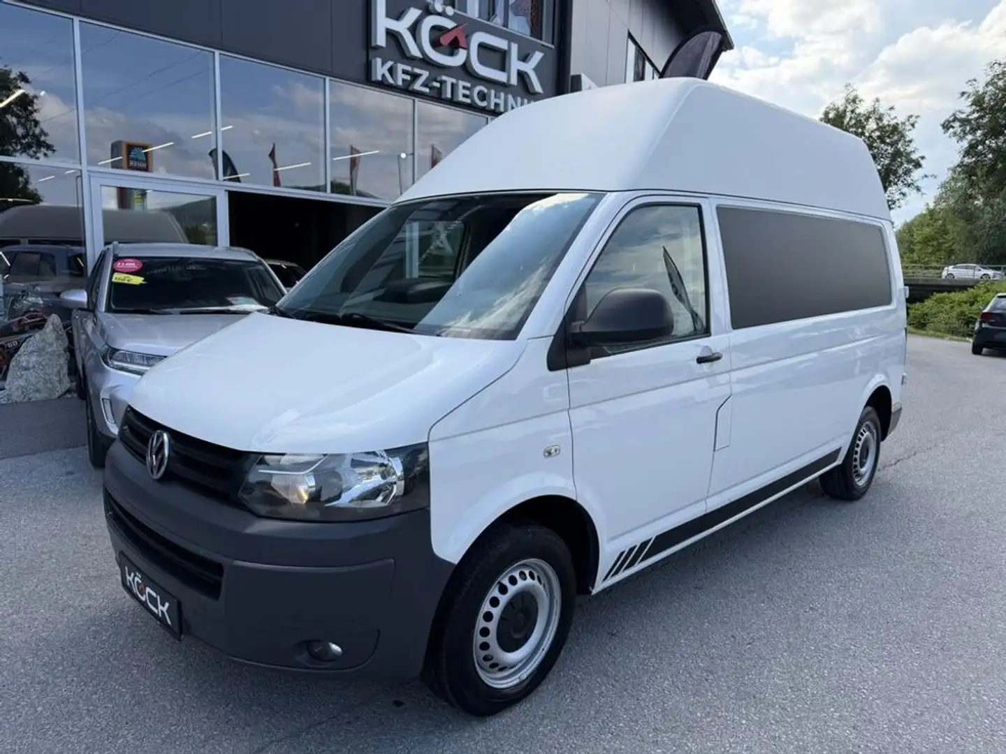 Volkswagen T5 Transporter Kasten-Hochdach lang Weiß - 2