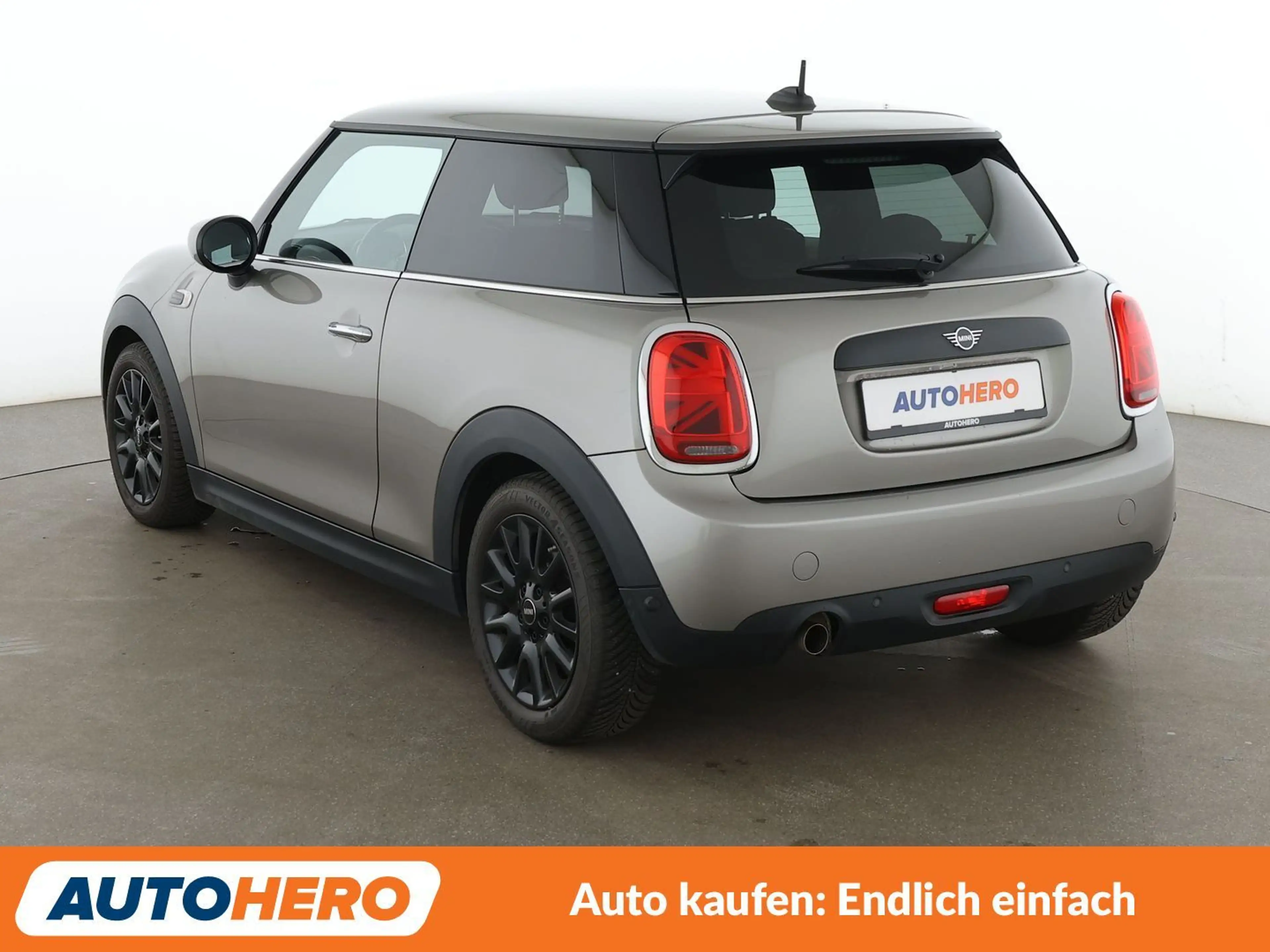 MINI One One Aut.*NAVI*LED*TEMPO*PDC*SHZ*KLIMA* — photo 4