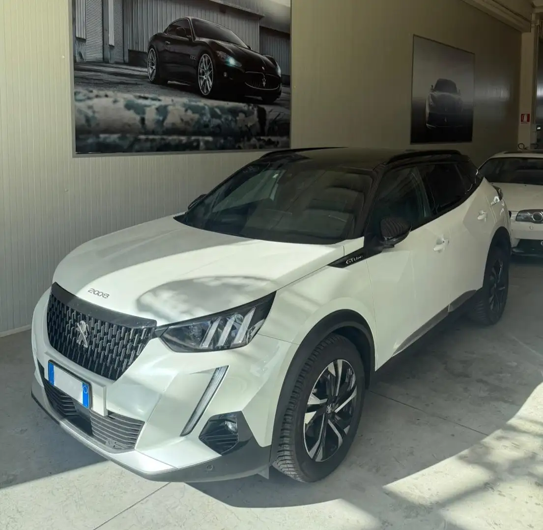Peugeot 2008 BLUEHDI 130 S&S EAT8 GT LINE LANE/NAVI/RCAM/PDC Blanc - 1
